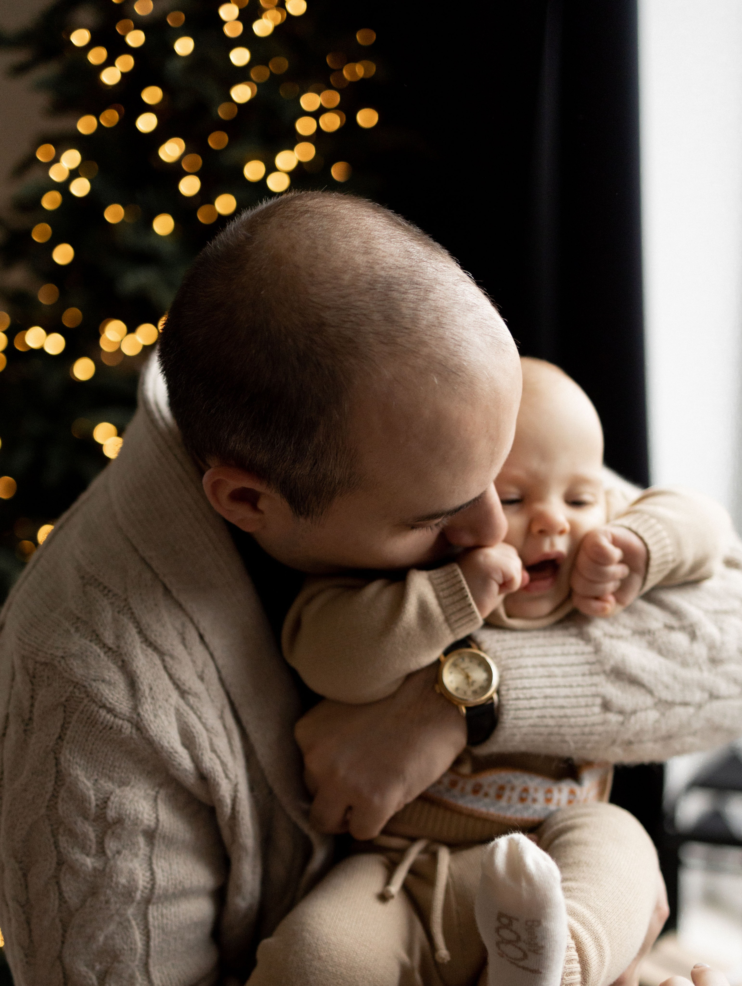 Новый год Давид, Лена, Леван. Фотограф Дарья Соколовская
