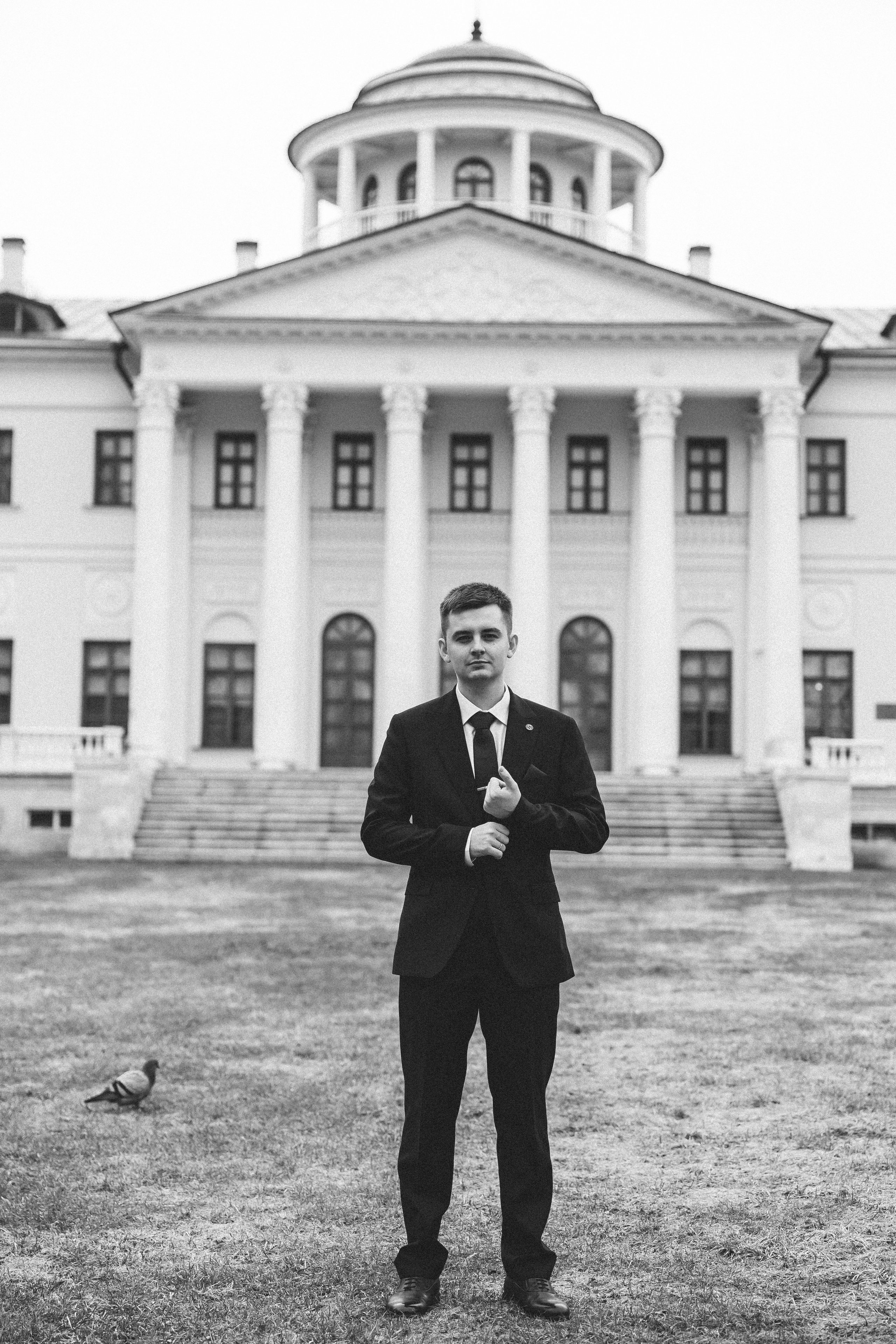 Свадебная фотосессия в Усадьбе Остафьево. Свадебный фотограф в Москве — Оскар Гелманов