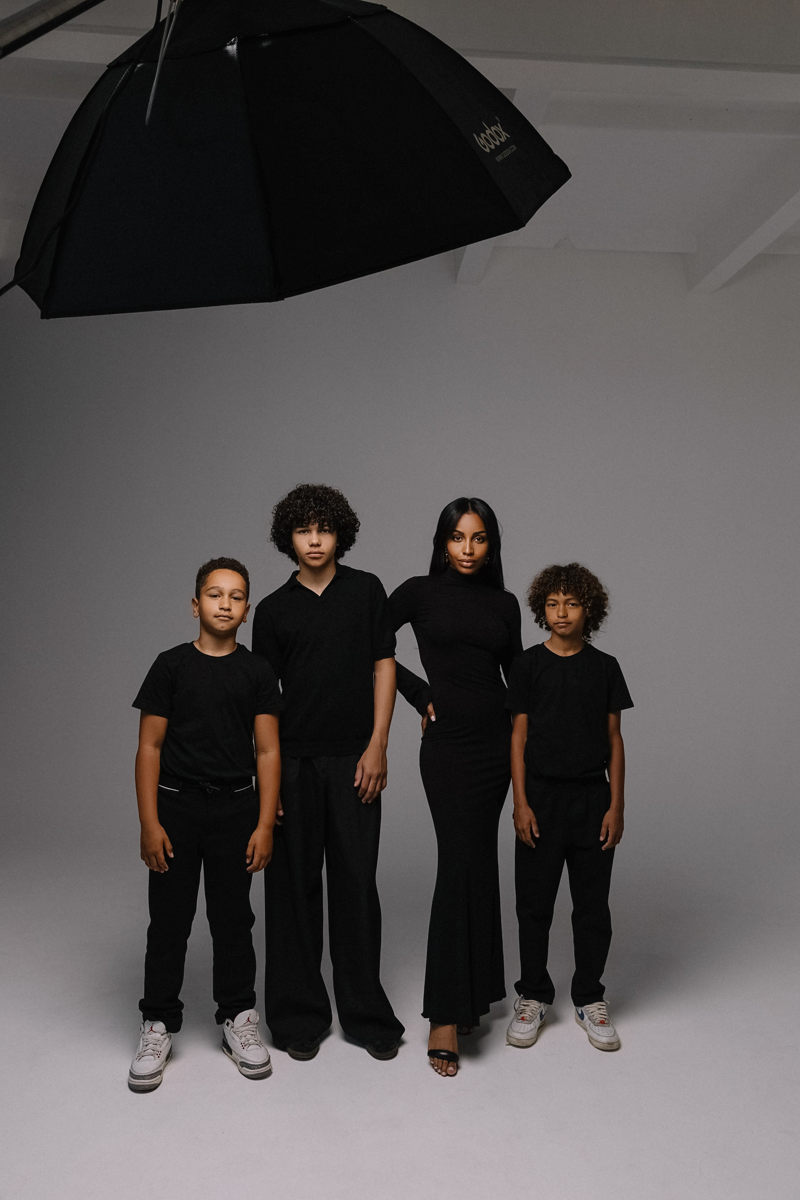 Family. NatalieDmi — фотосессия беременности, семейный фотограф, портрет