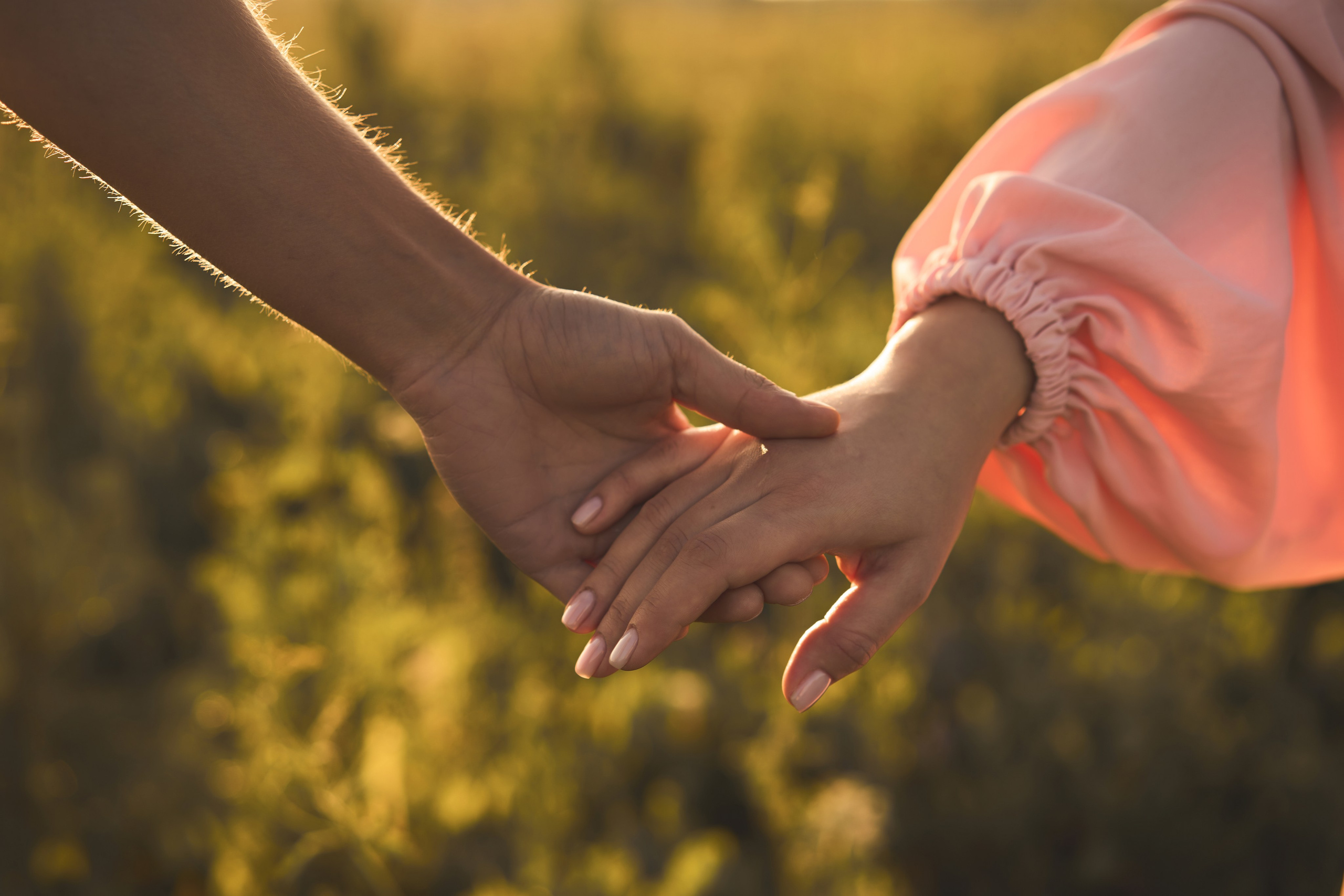 Фотосессия беременная пара в поле на закате😍. Фотограф Екатеринбург Кокшарова Александра