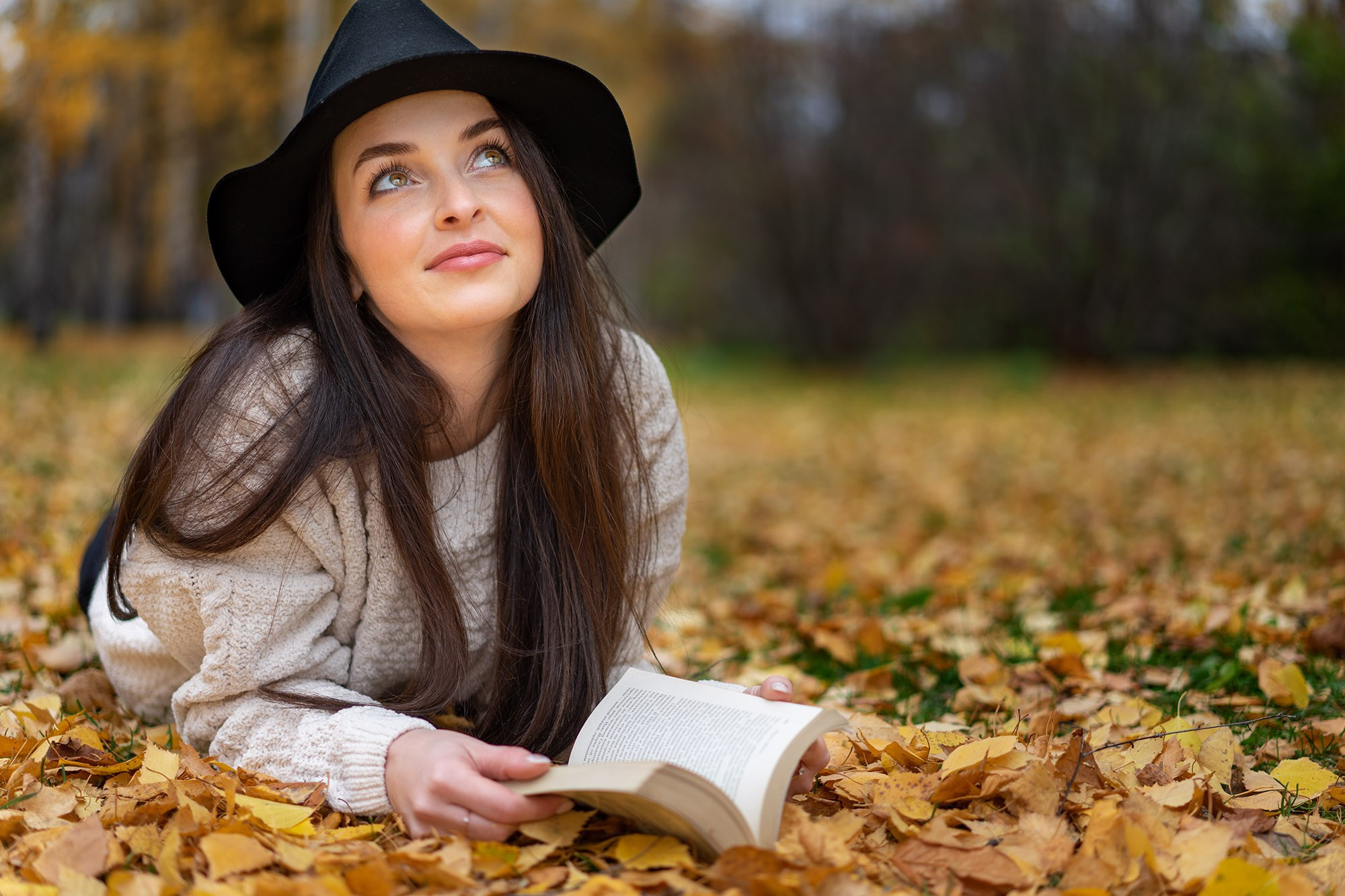 Портретная фотосессия на улице осенью. Фотограф Екатеринбург Кокшарова Александра