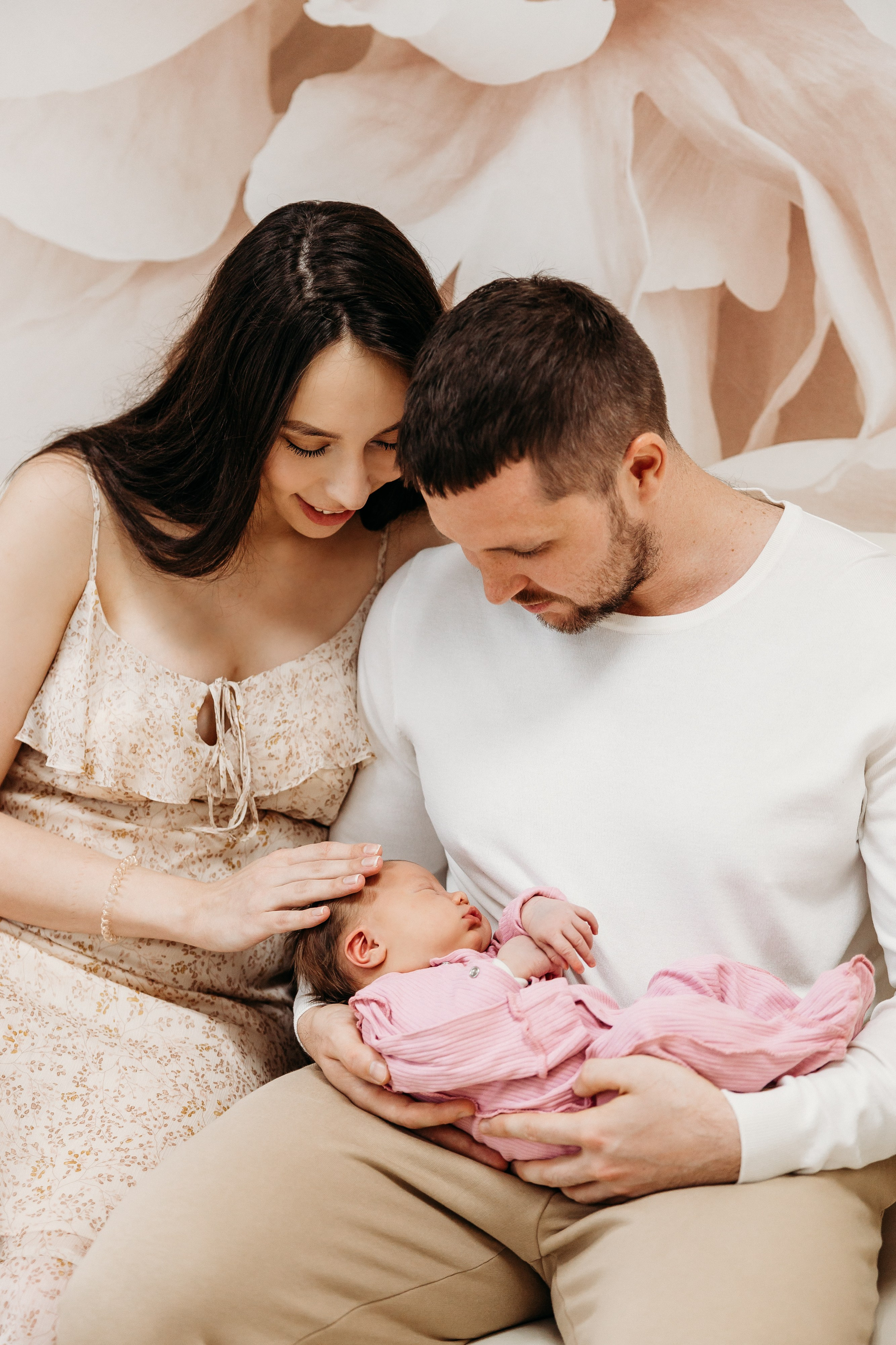 Оливия. Семейный и детский фотограф в Краснодаре. Фотограф новорожденных. Фотограф ньюборн. Фотограф родов Краснодар. Катя Угнивенко