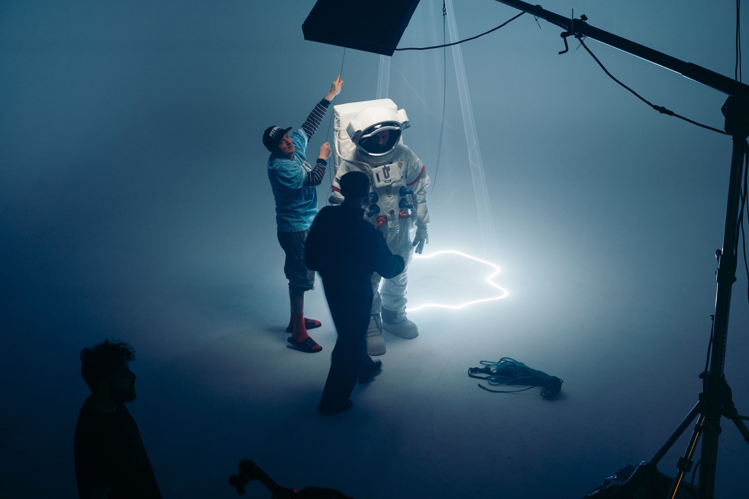 Клип Дмитрия Маликова. Krasnopoliophoto