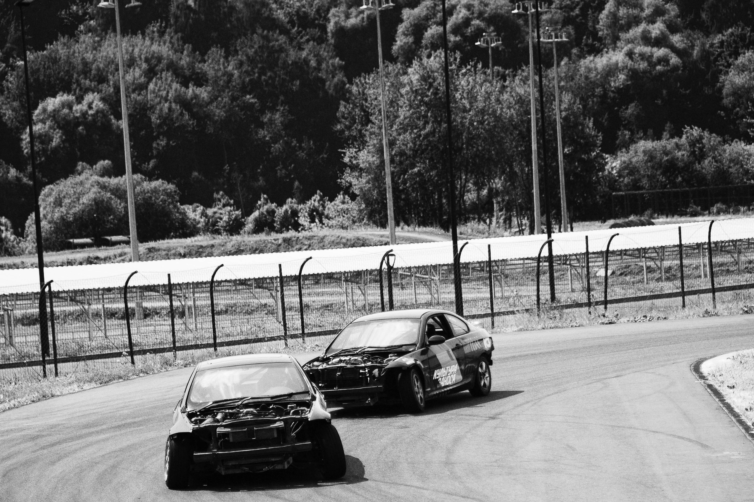 Репортажная съемка в Москве. Фотограф — Денис Волков. Автомобильный фотограф в Москве Денис Волков