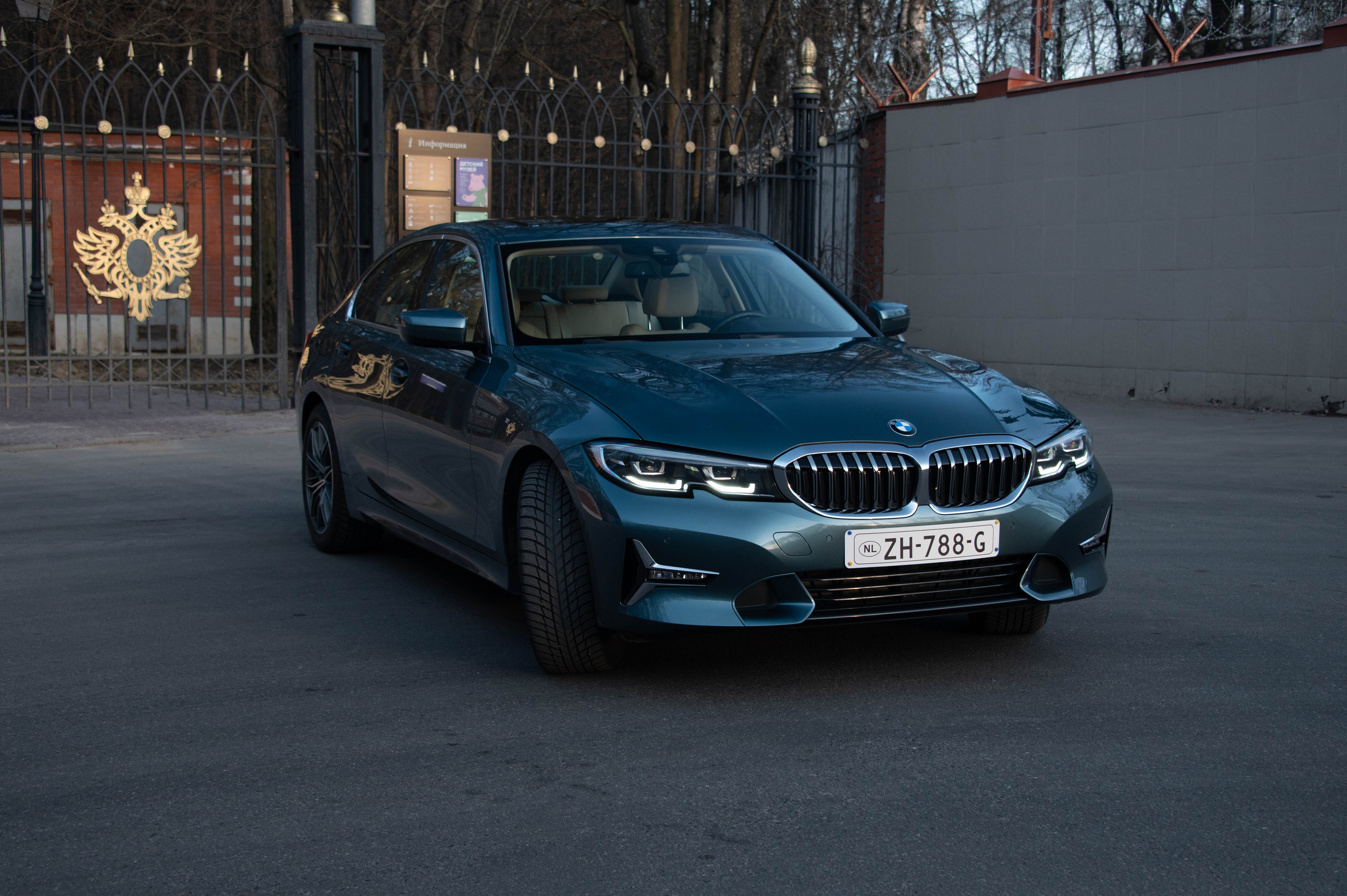 Автомобильный фотограф в Москве. Авто на продажу. Автомобильный фотограф в Москве Денис Волков