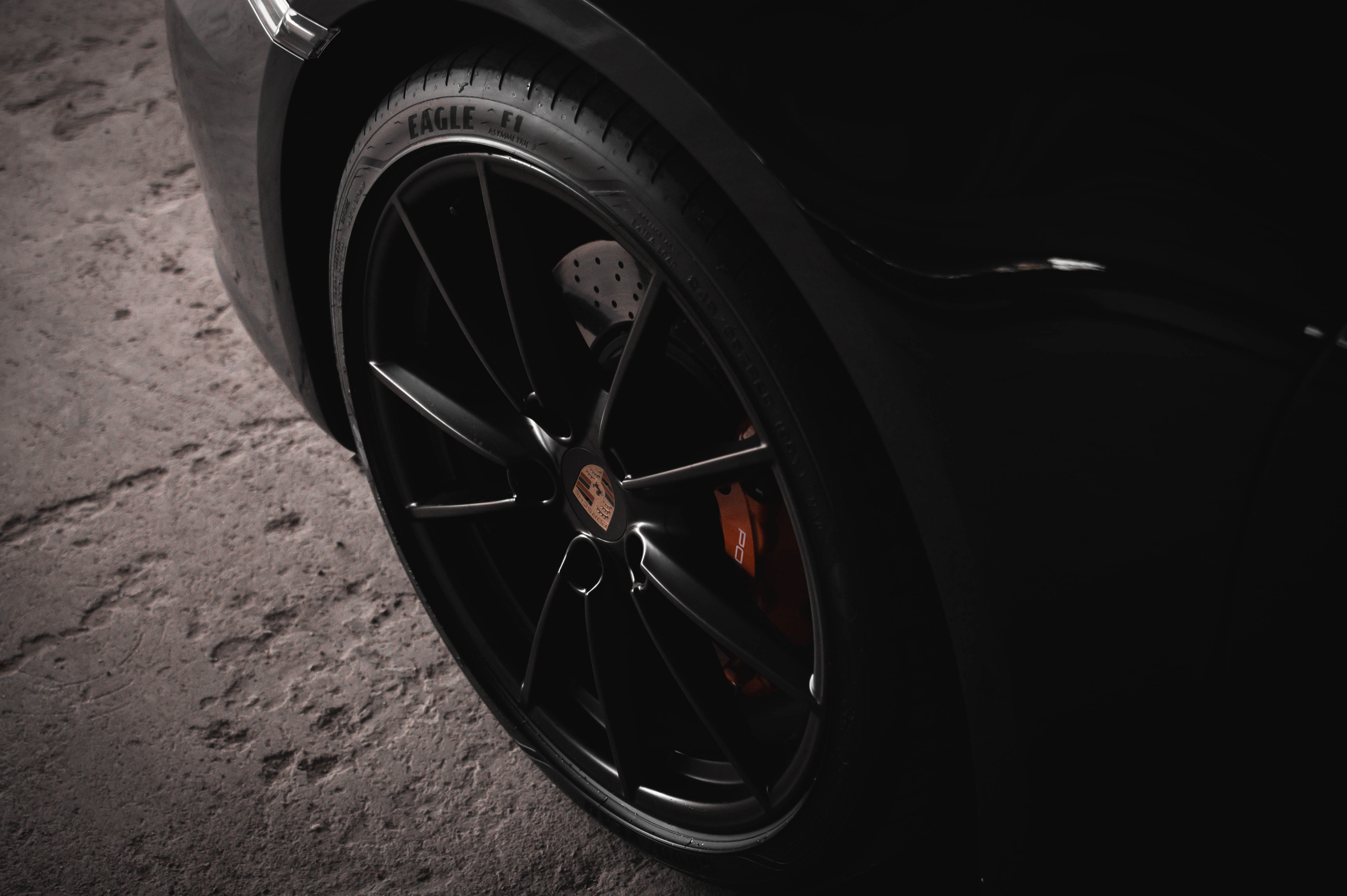 Фотосъемка авто Москва. Автомобильный фотограф в Москве Денис Волков