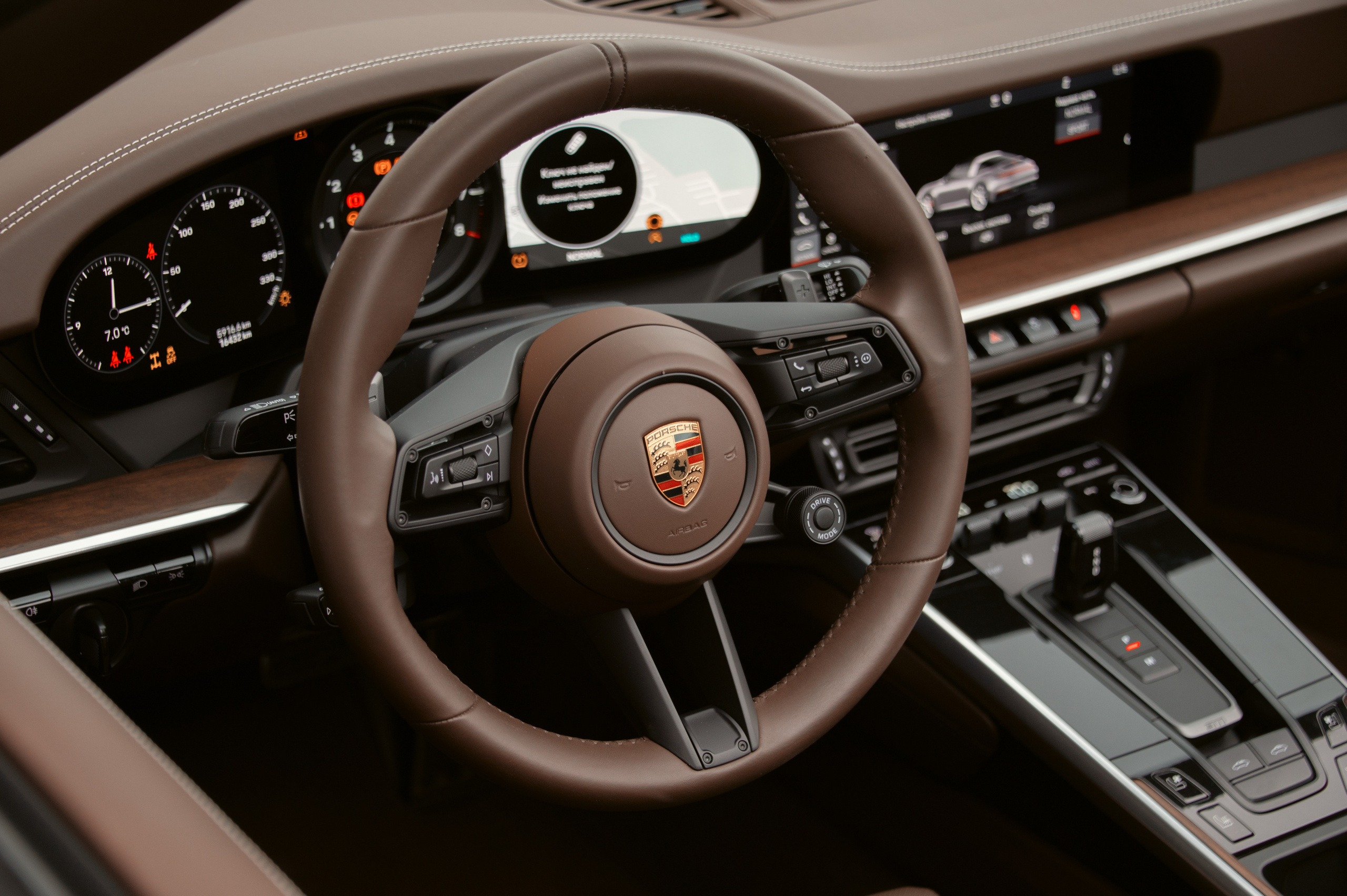 Денис — фотограф автомобилей в Москве. Фотосъемка авто на заказ!. Автомобильный фотограф в Москве Денис Волков