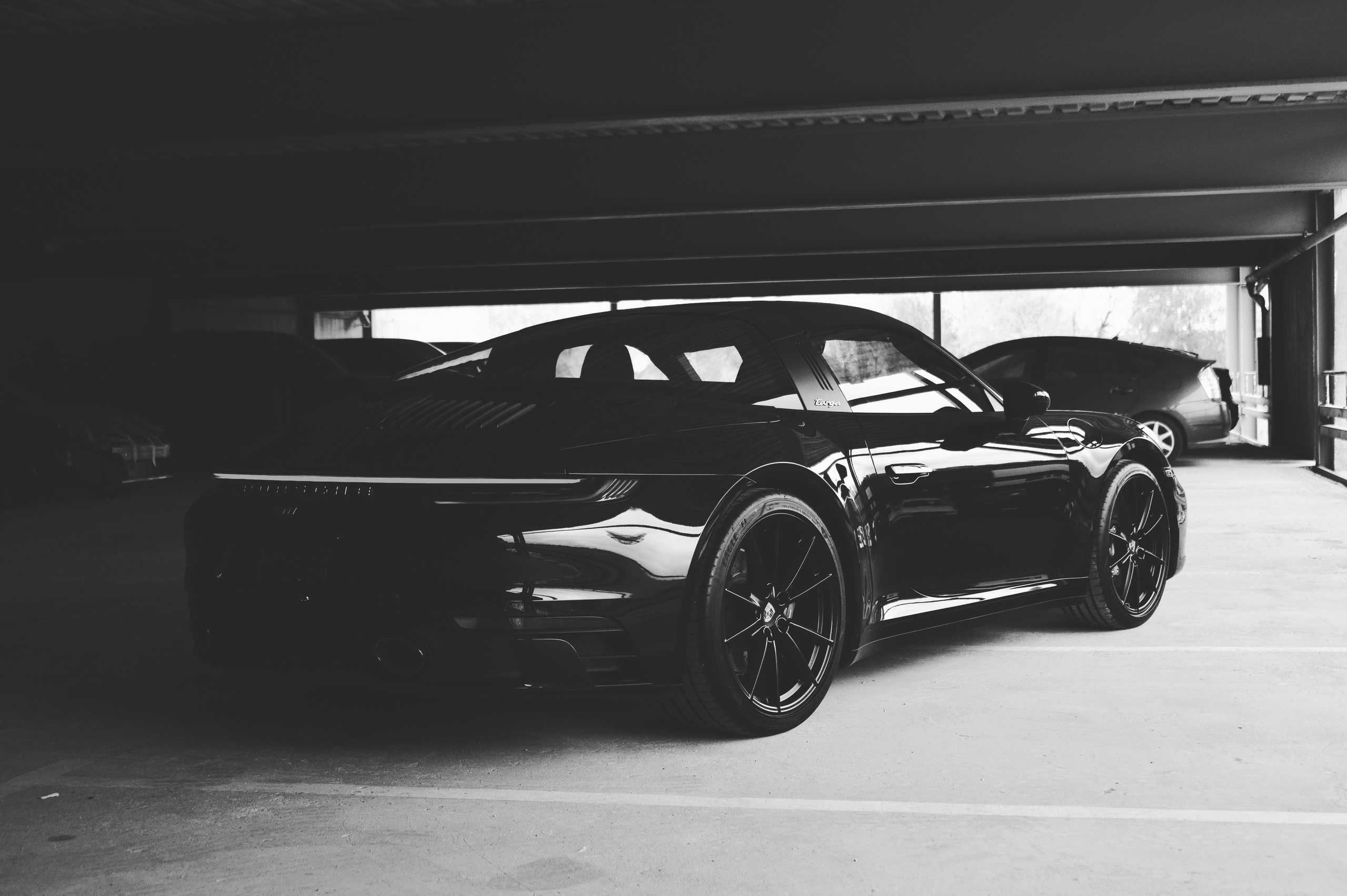 Денис — фотограф автомобилей в Москве. Фотосъемка авто на заказ!. Автомобильный фотограф в Москве Денис Волков