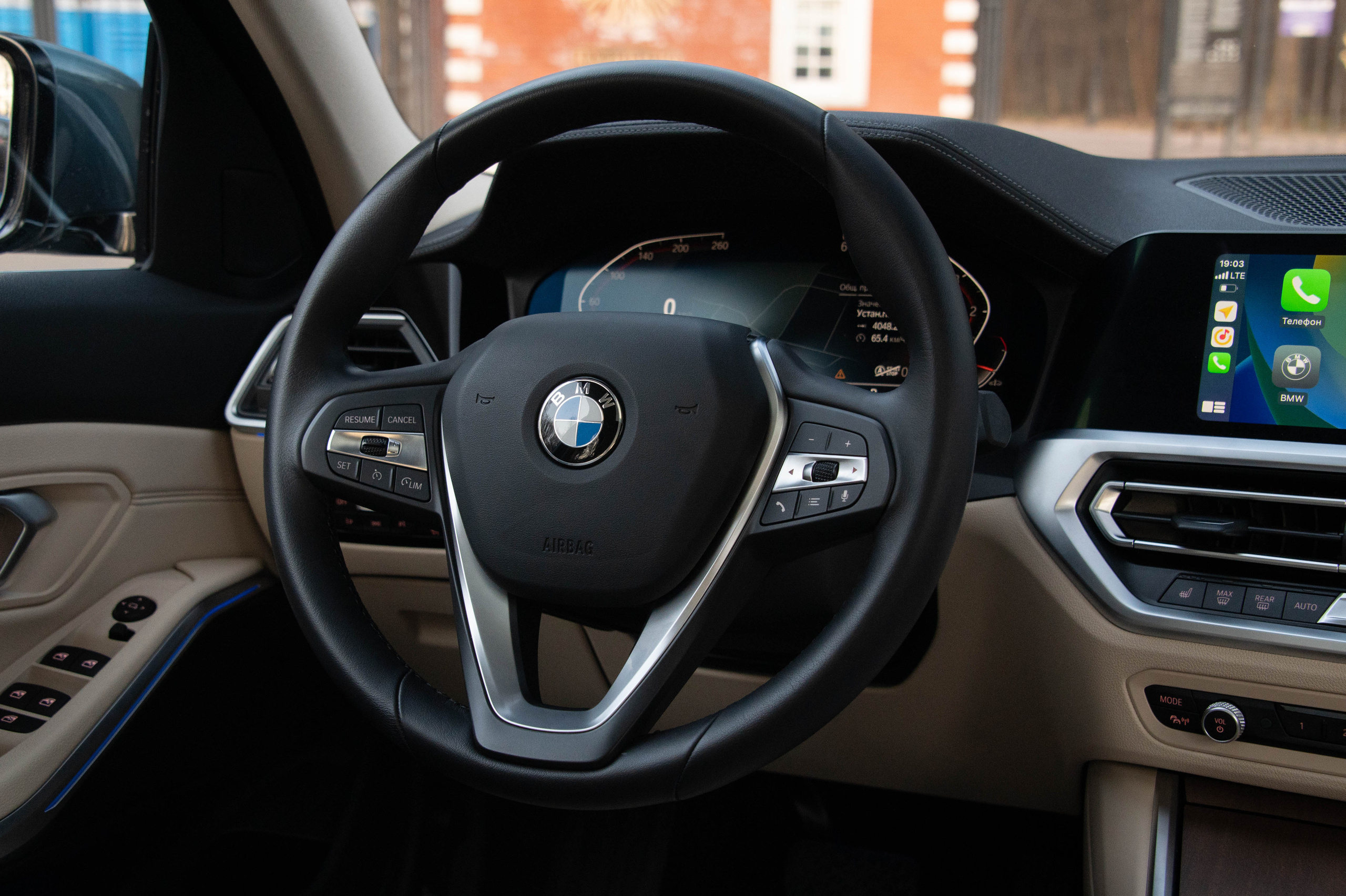 Автомобильный фотограф в Москве. Авто на продажу. Автомобильный фотограф в Москве Денис Волков