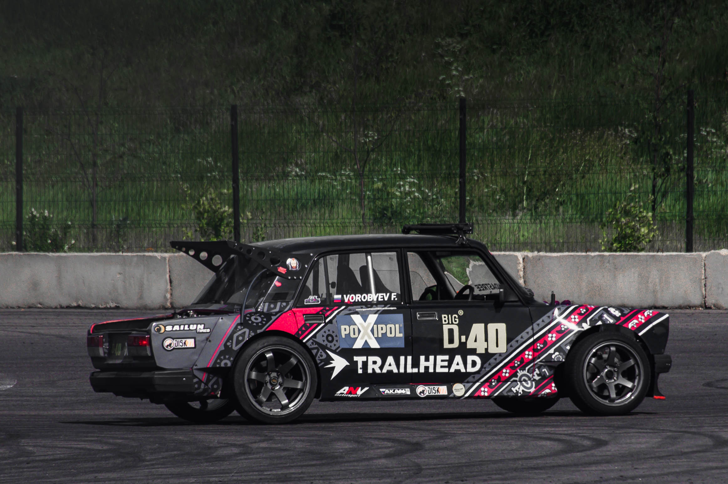 Репортажная съемка в Москве. Фотограф — Денис Волков. Автомобильный фотограф в Москве Денис Волков