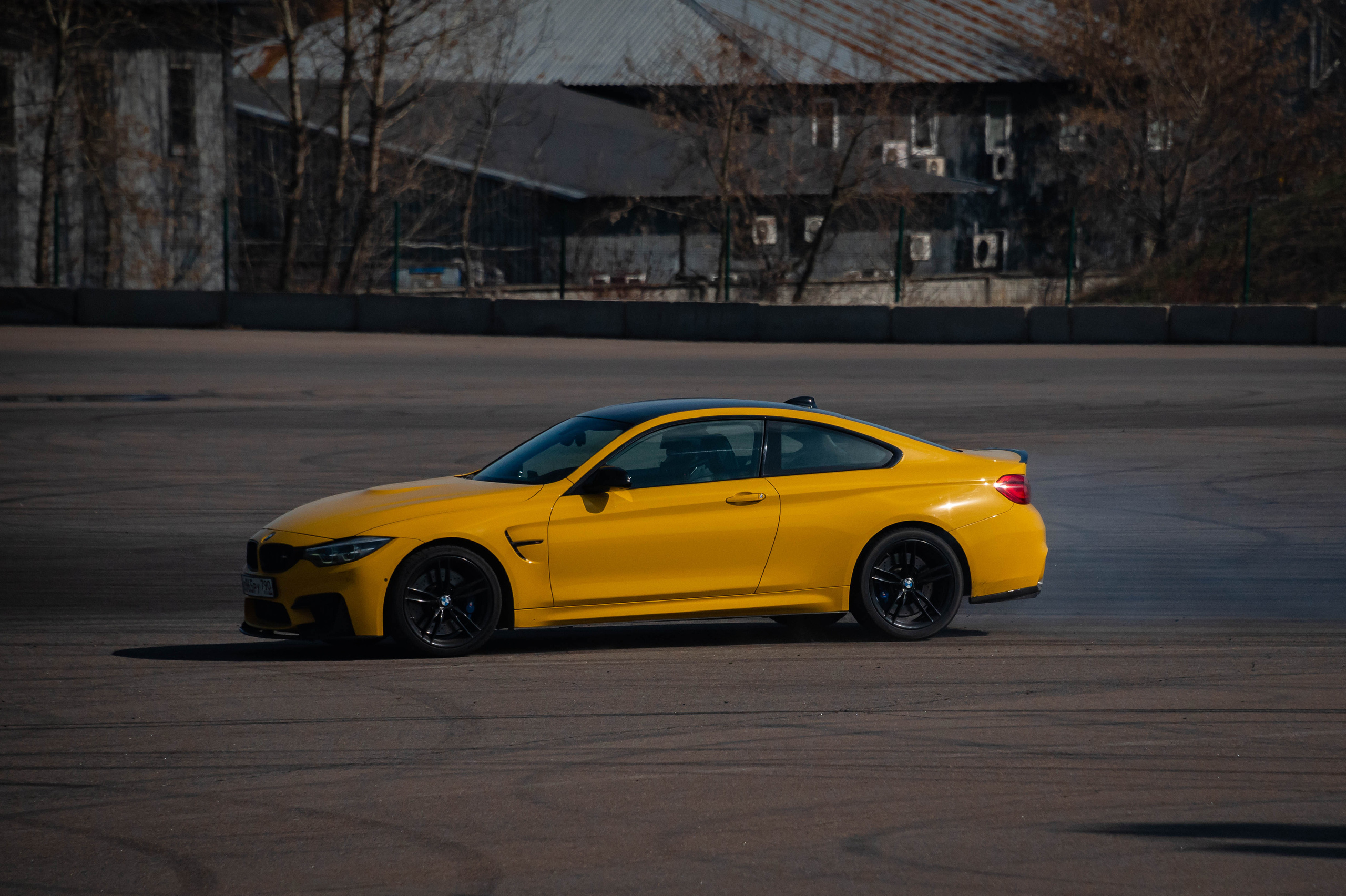 BMW M4 