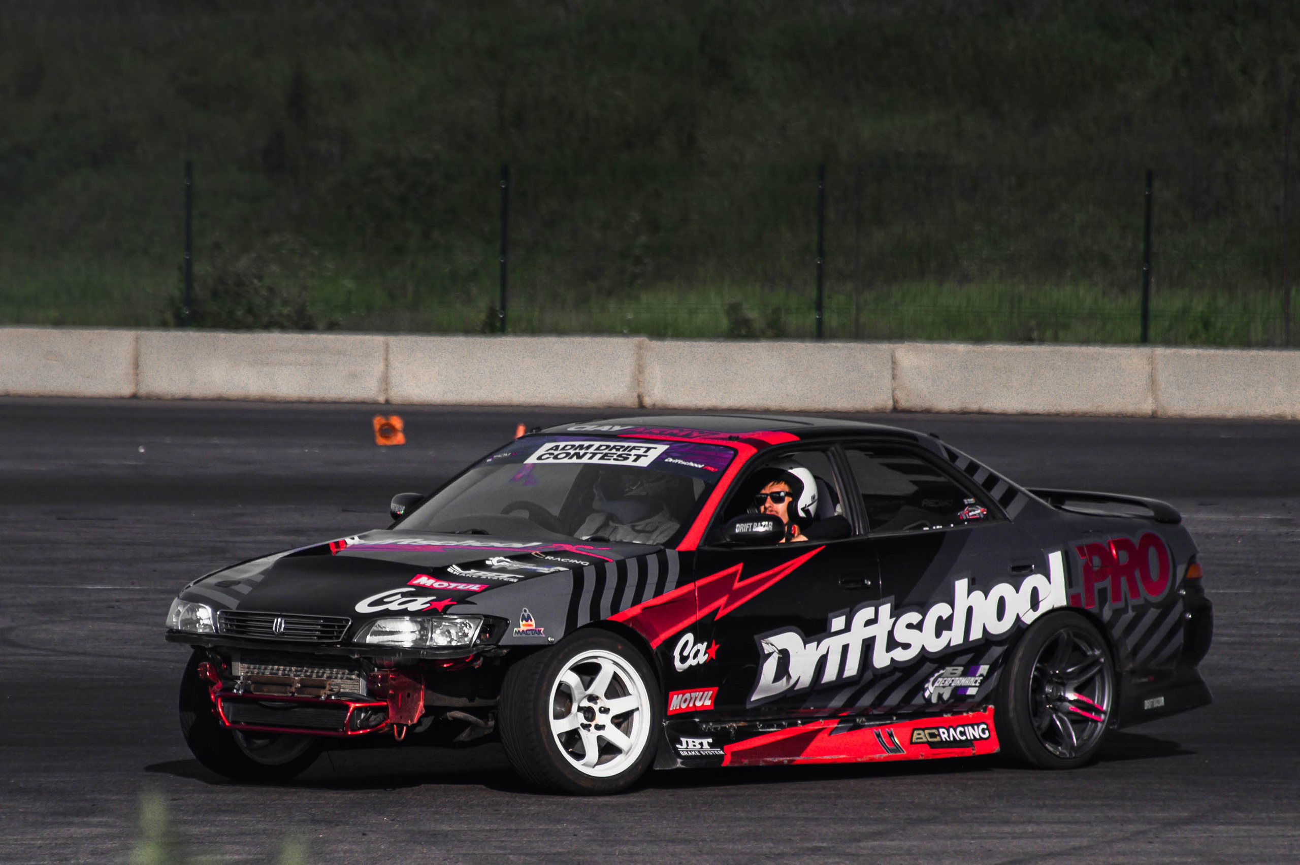 Репортажная съемка в Москве. Фотограф — Денис Волков. Автомобильный фотограф в Москве Денис Волков