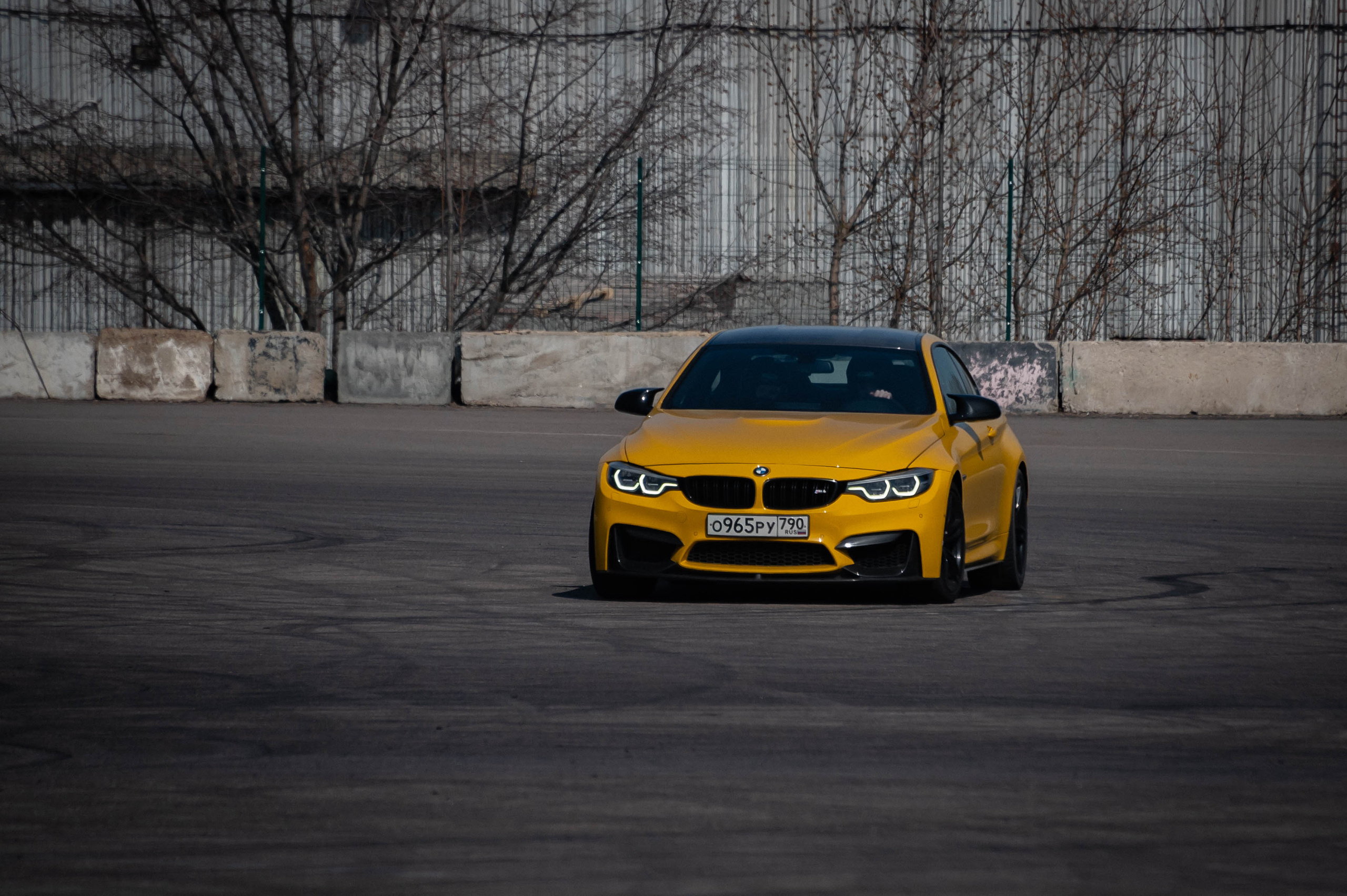 Репортажная съемка в Москве. Фотограф — Денис Волков. Автомобильный фотограф в Москве Денис Волков