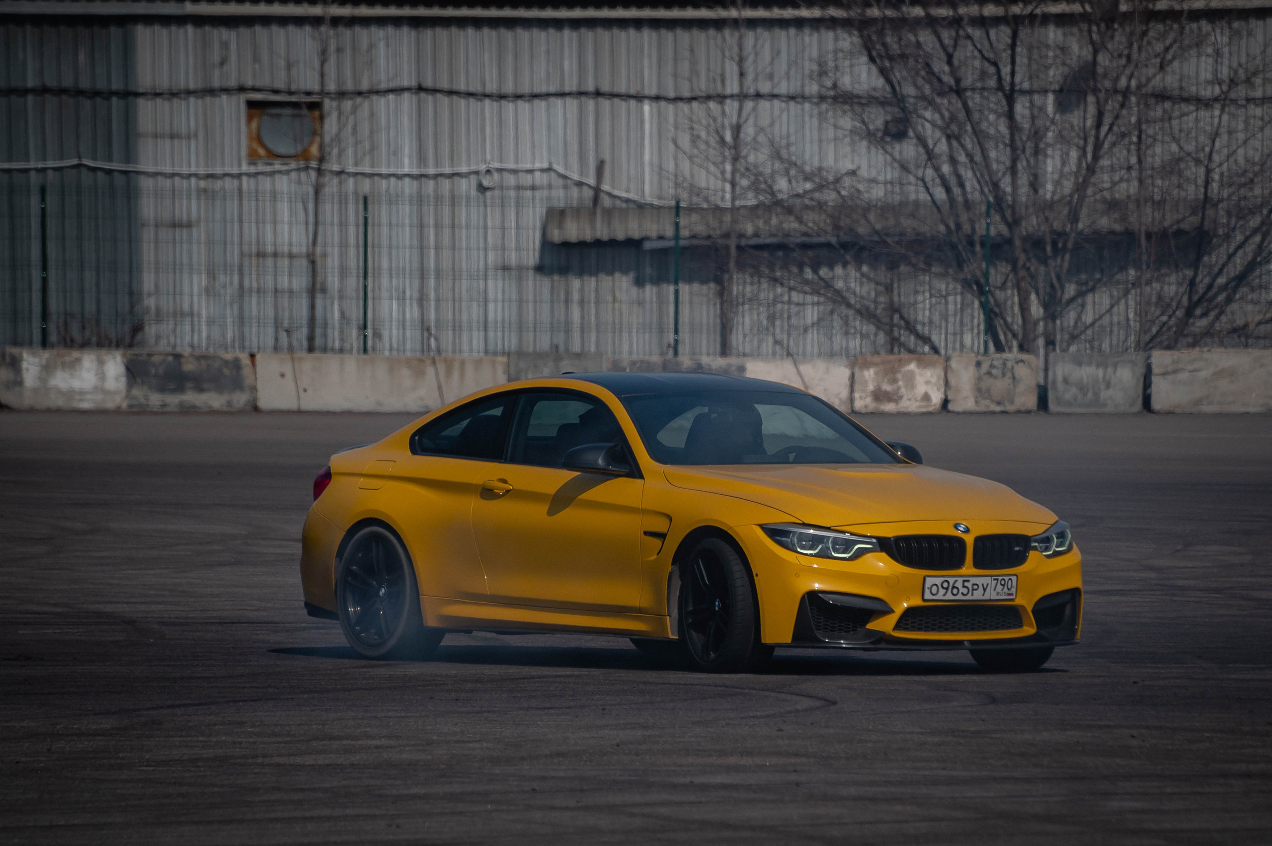 BMW M4 