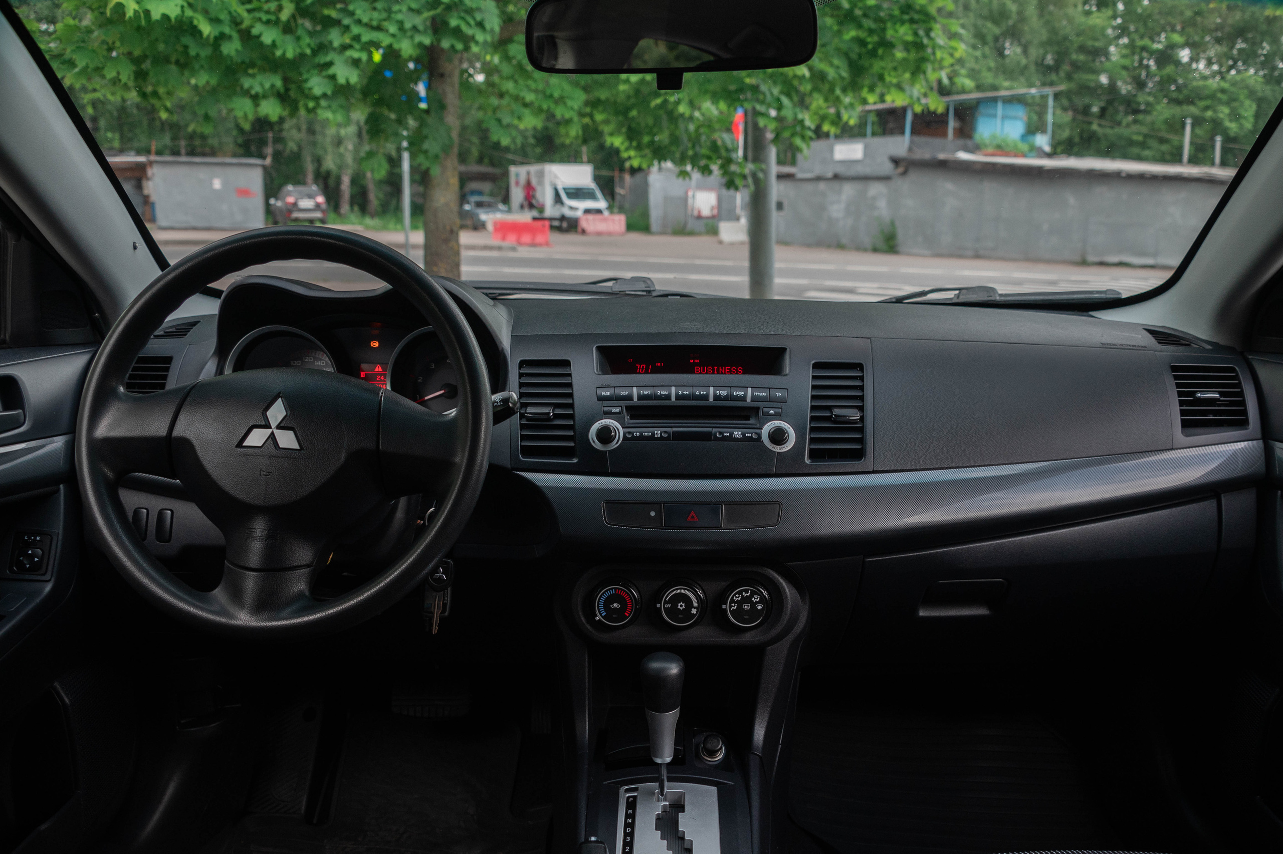 Автомобильный фотограф в Москве. Авто на продажу. Автомобильный фотограф в Москве Денис Волков