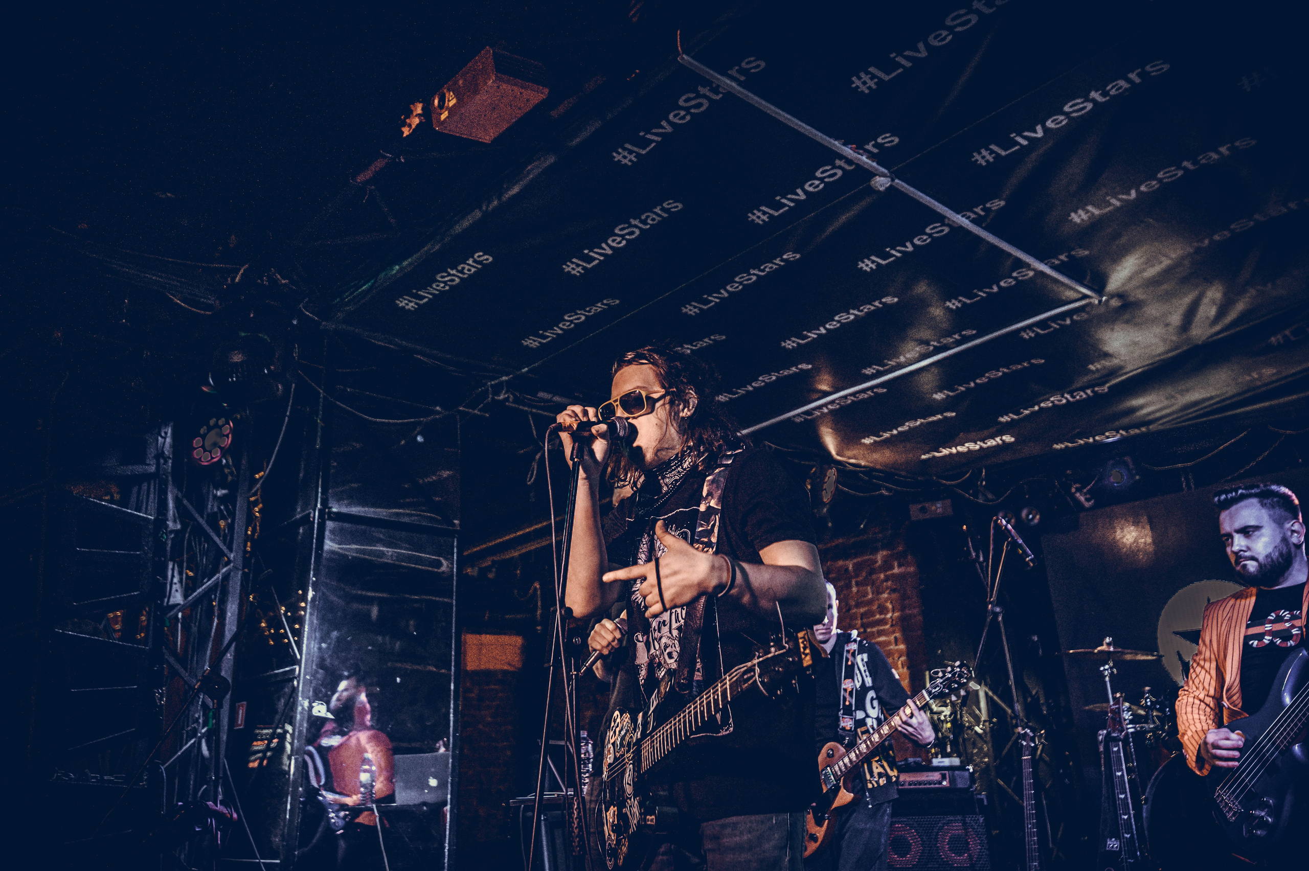 Фотосессия концерта группы Negativesense! Фотограф — Денис. Автомобильный фотограф в Москве Денис Волков