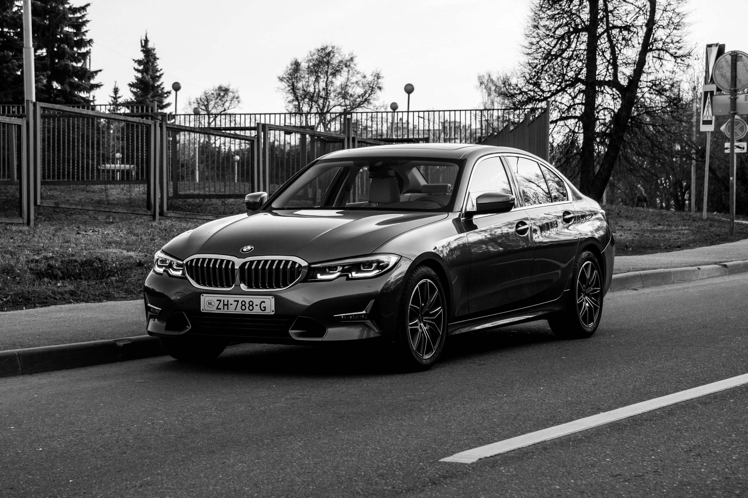 Фотосессия в Москве. Денис фотограф. Автомобильный фотограф в Москве Денис Волков