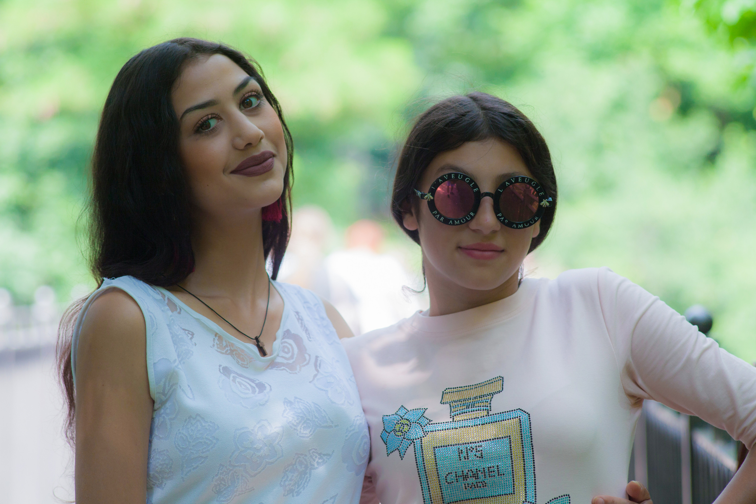 Летняя street фотосессия красивых девушек в гомельском парке. Фотограф (photographer) Lischinski Vitaliy