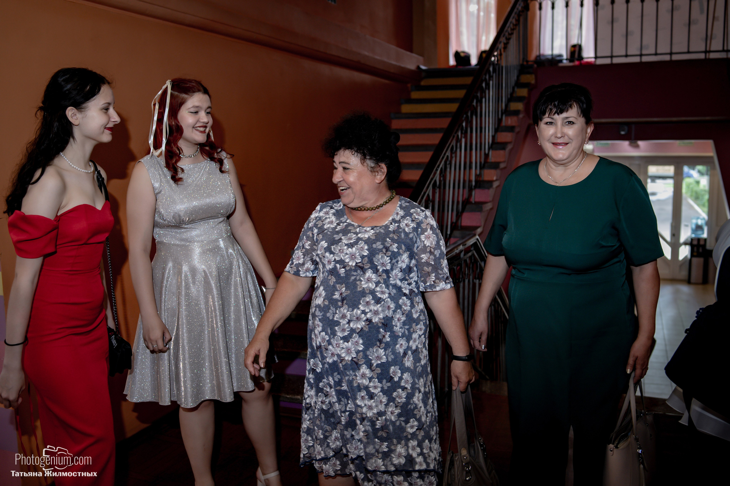 Выпускной 9"Д» класс школа № 35. Фотограф Нижний Новгород Татьяна Кейод