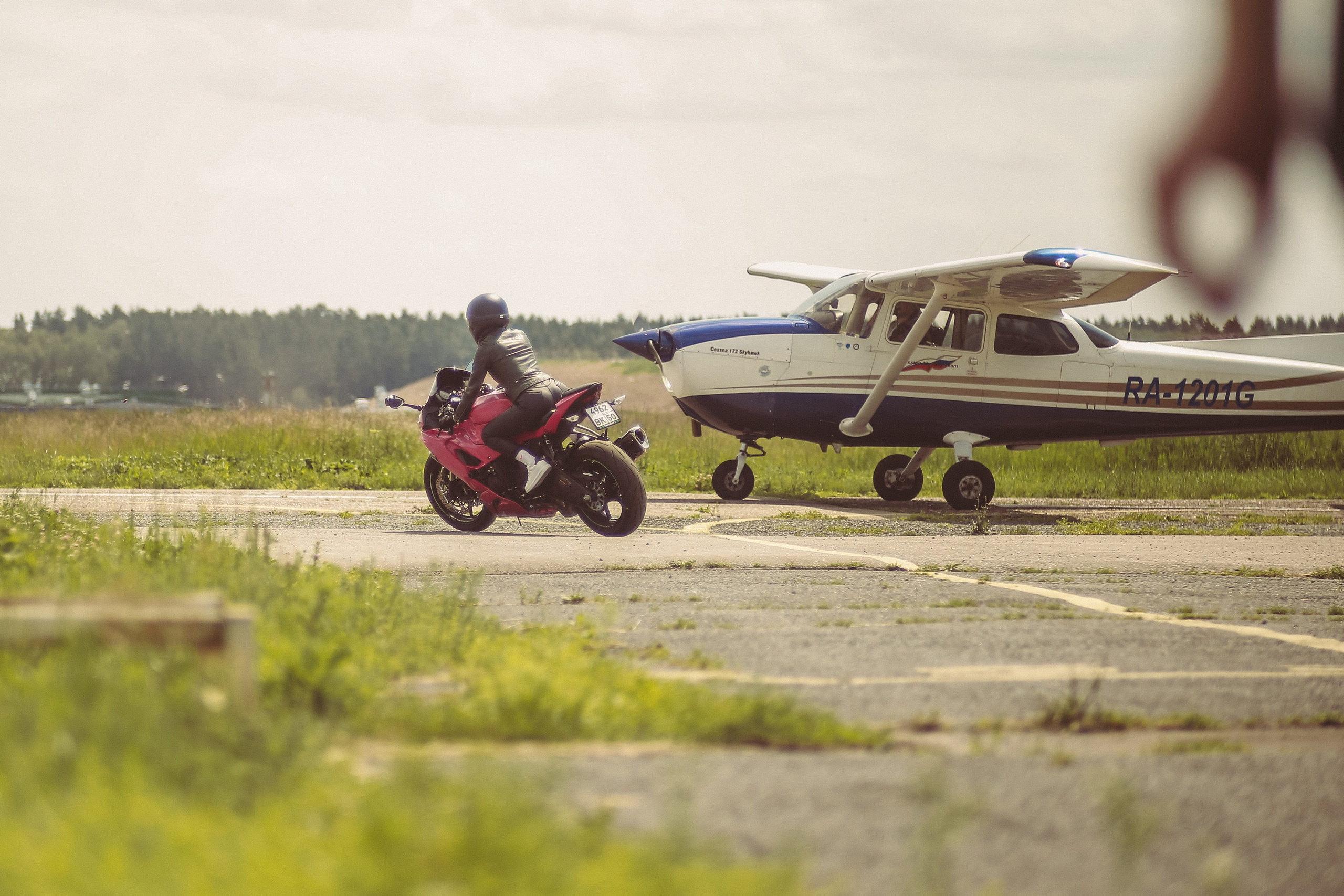 Съёмки фильма «Полёт души». Аэродром Северка. Антонина Морозова, профессиональный семейный фотограф видеограф