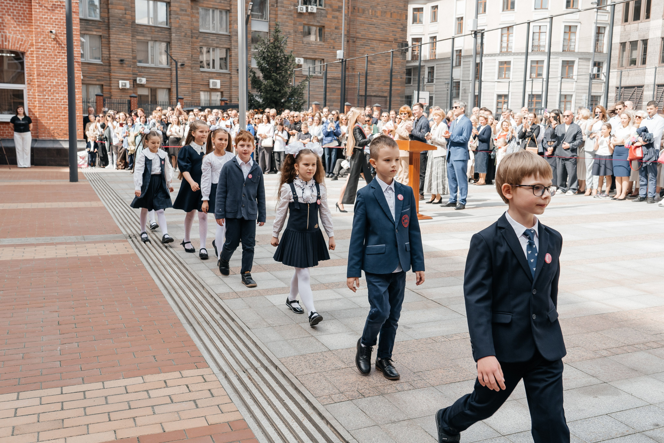 Последний звонок. Наталия Фролова. Фотограф. Москва