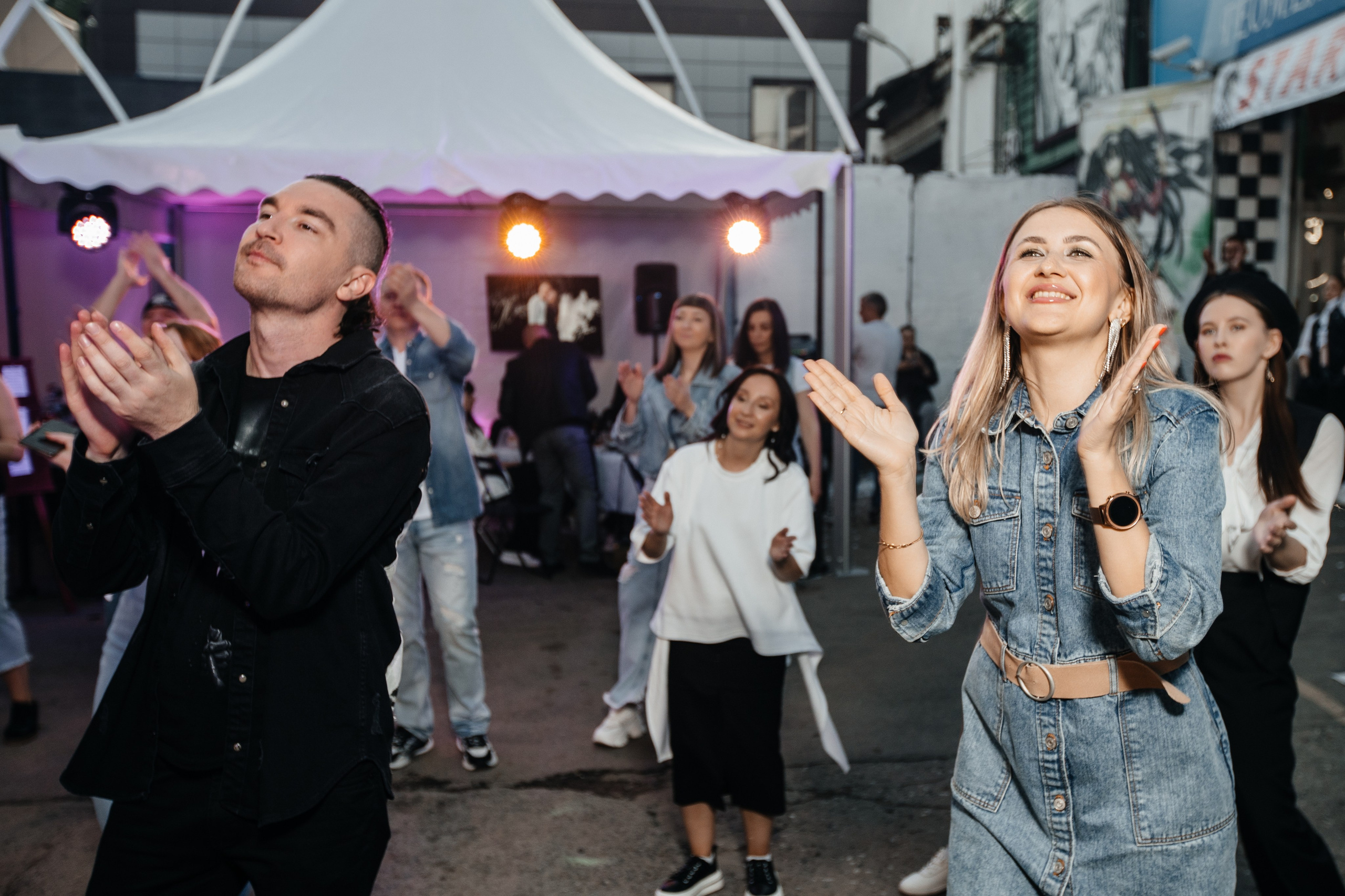 Анна & Евгений проект «Четыре свадьбы» на Пятнице. Свадебный фотограф Барнаул Алексей Павлов