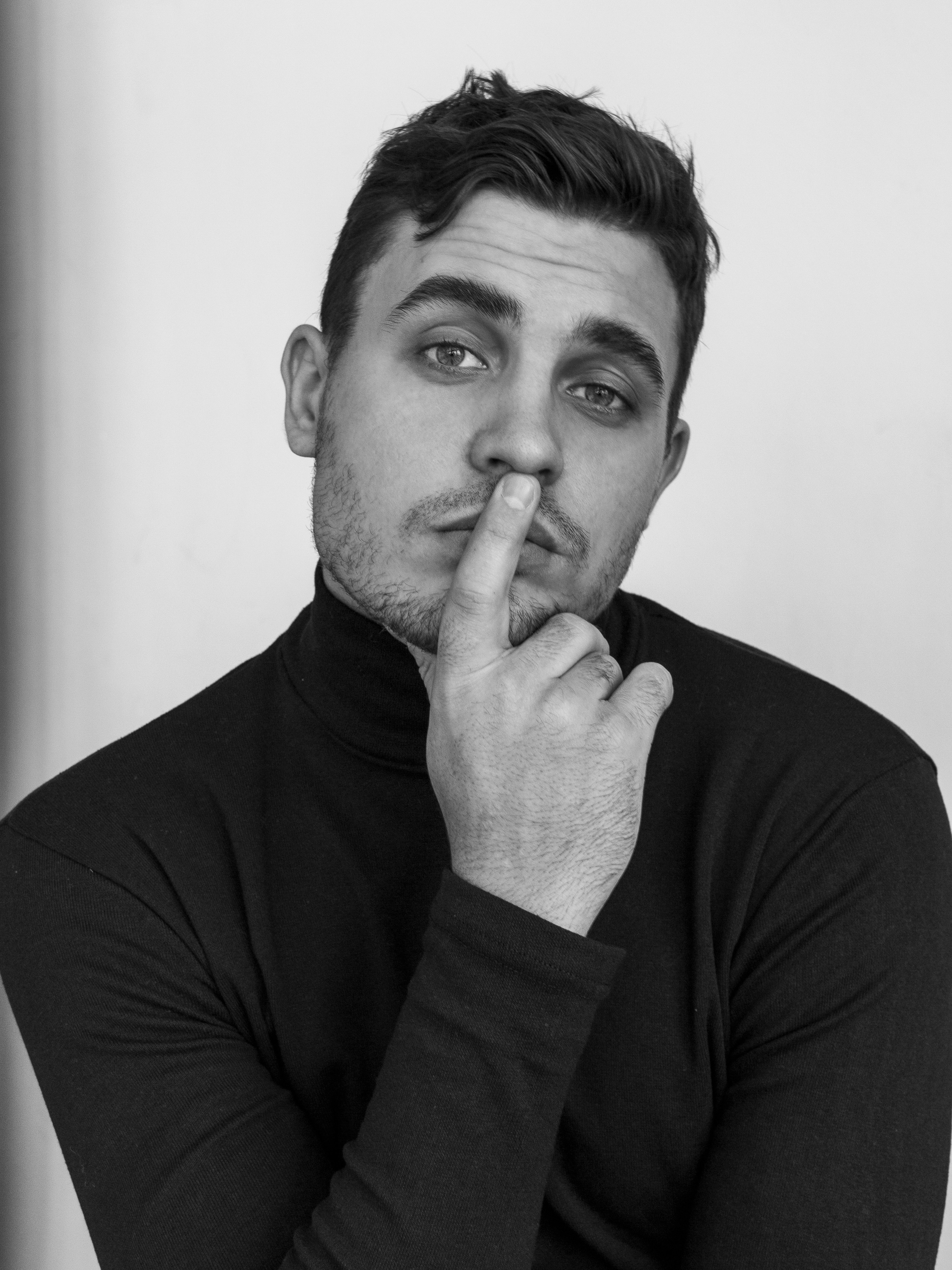 МУЖСКОЙ ПОРТРЕТ. Портретный фотограф в Москве — Янка Шемшурова