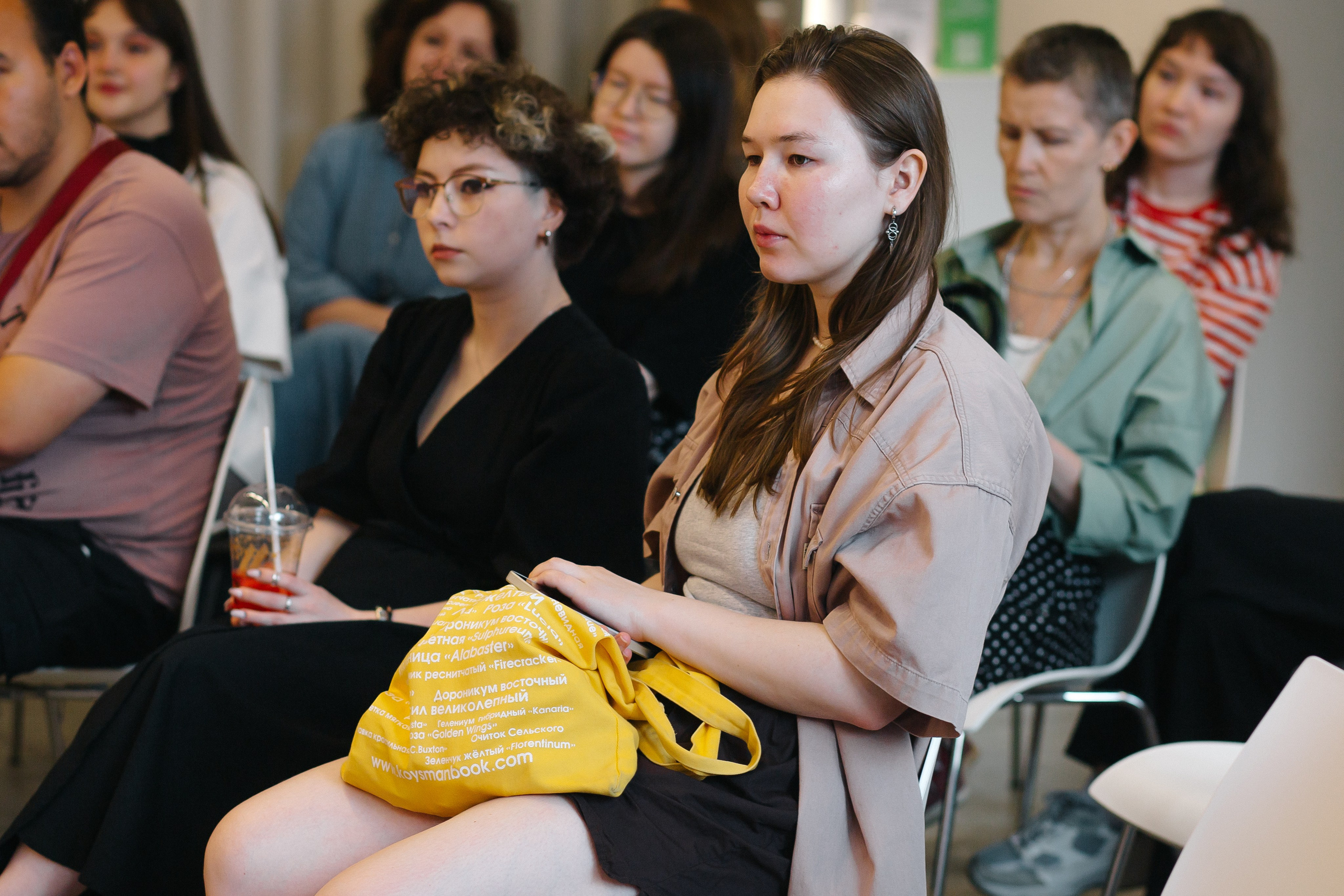 07.06.2024 Презентация книги «Балконы: почему они у нас такие?». Книжный клуб