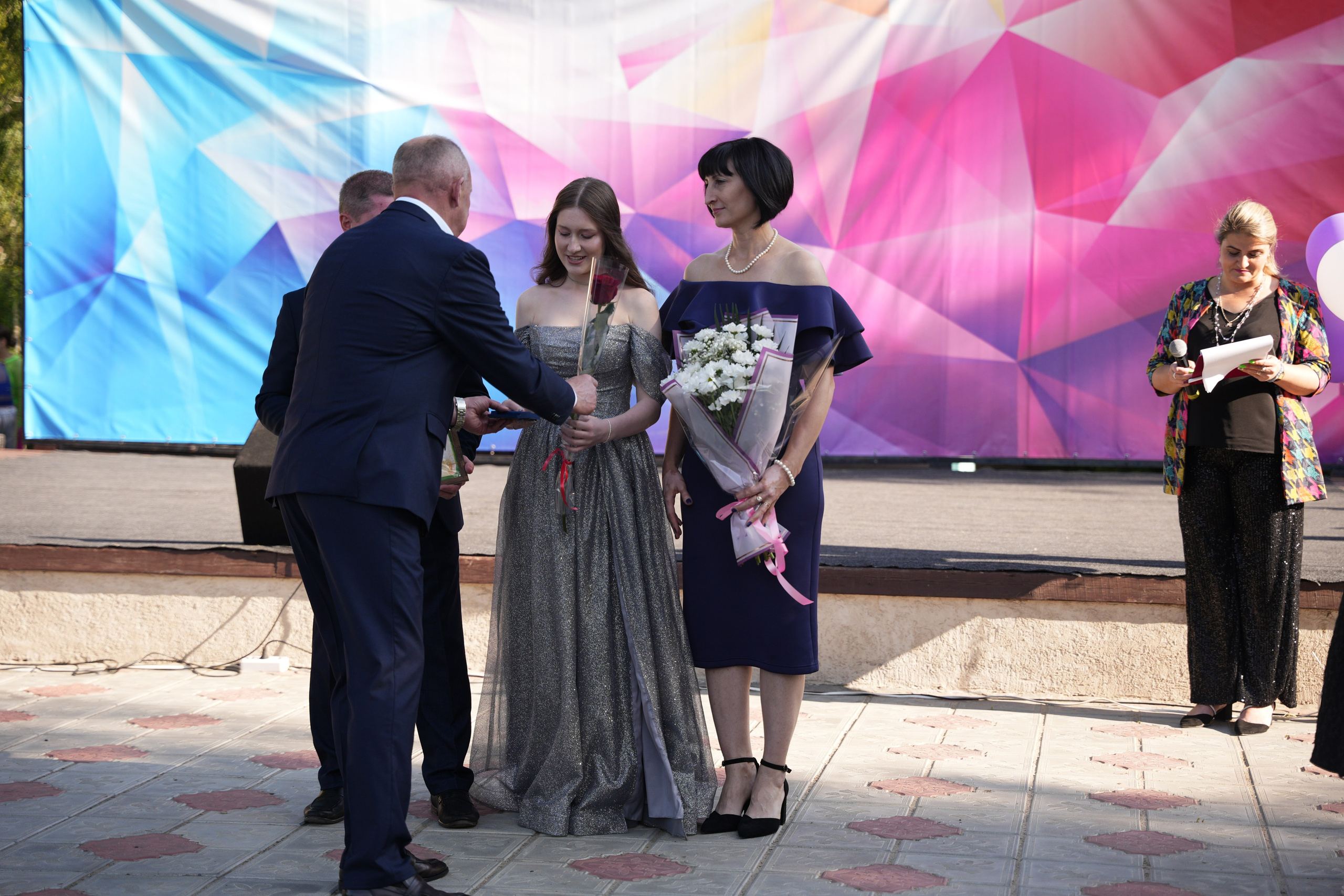 Выпускной в парке. Ольга Плаксина фотограф в Саратове