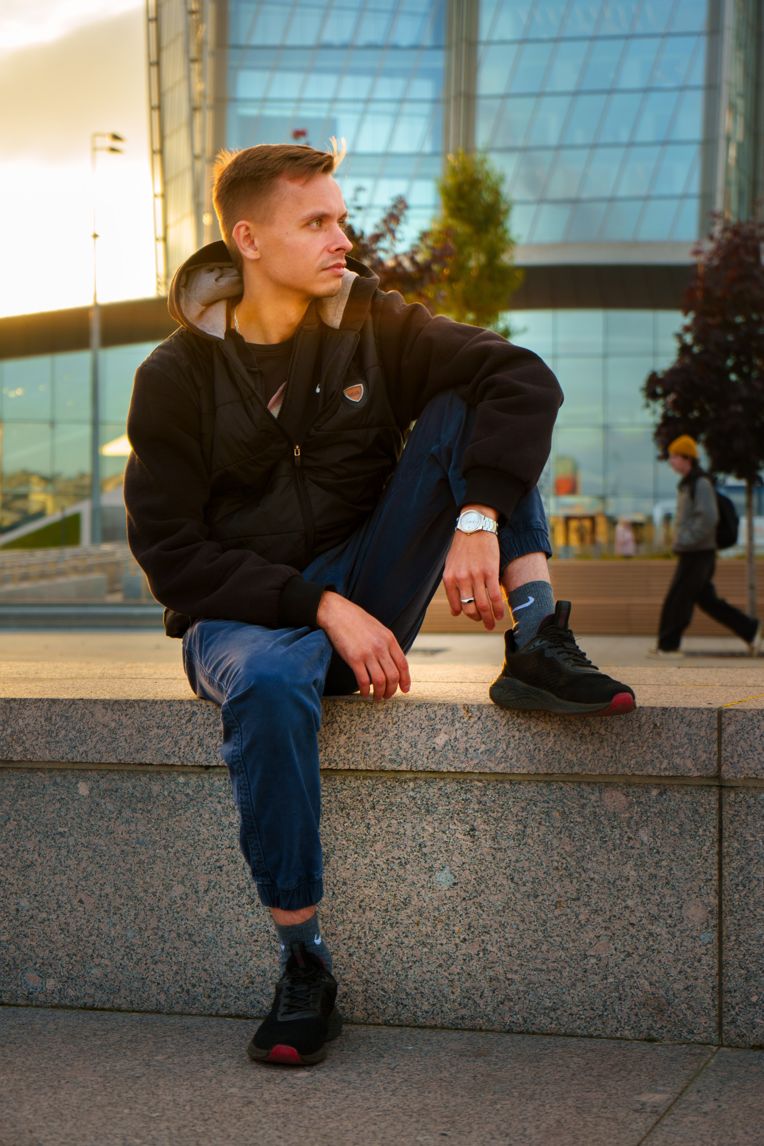 Портретная фотосессияСемейная фотосессияДетская фотосессияЛюбовная/Love-story фотосессияСвадебная фотосессияФотосессия для помолвкиПрофессиональный/деловой портретРекламная/коммерческая фотосессияФотосессия продукции (товары)Фотосессия моды (fashion)Бьюти-съемка (красота, макро-детали лица)Фотосессия lifestyle (повседневная жизнь, атмосфера)Фотосессия в полёте/авиационная (иногда отдельно как аэросъемка)Пейзажная/ландшафтная фотосессияАрхитектурная фотосессияАнфас/студийная фотосессияНю-фотосессия (с оговорками об этике и согласии)Фотосессия для артистов/музыкантовФотосессия для блогеров и инфлюенсеровФотосессия в стиле ретро/винтажЭко- и концептуальная съемка (арт-иллюстративная)Фотосессия для мероприятий (часто как репортажная)Aerial/дрон-съемка (в сочетании с портретной или пейзажной частью)Инфографическая/презентационная фотосессия (для презентаций и каталогов)