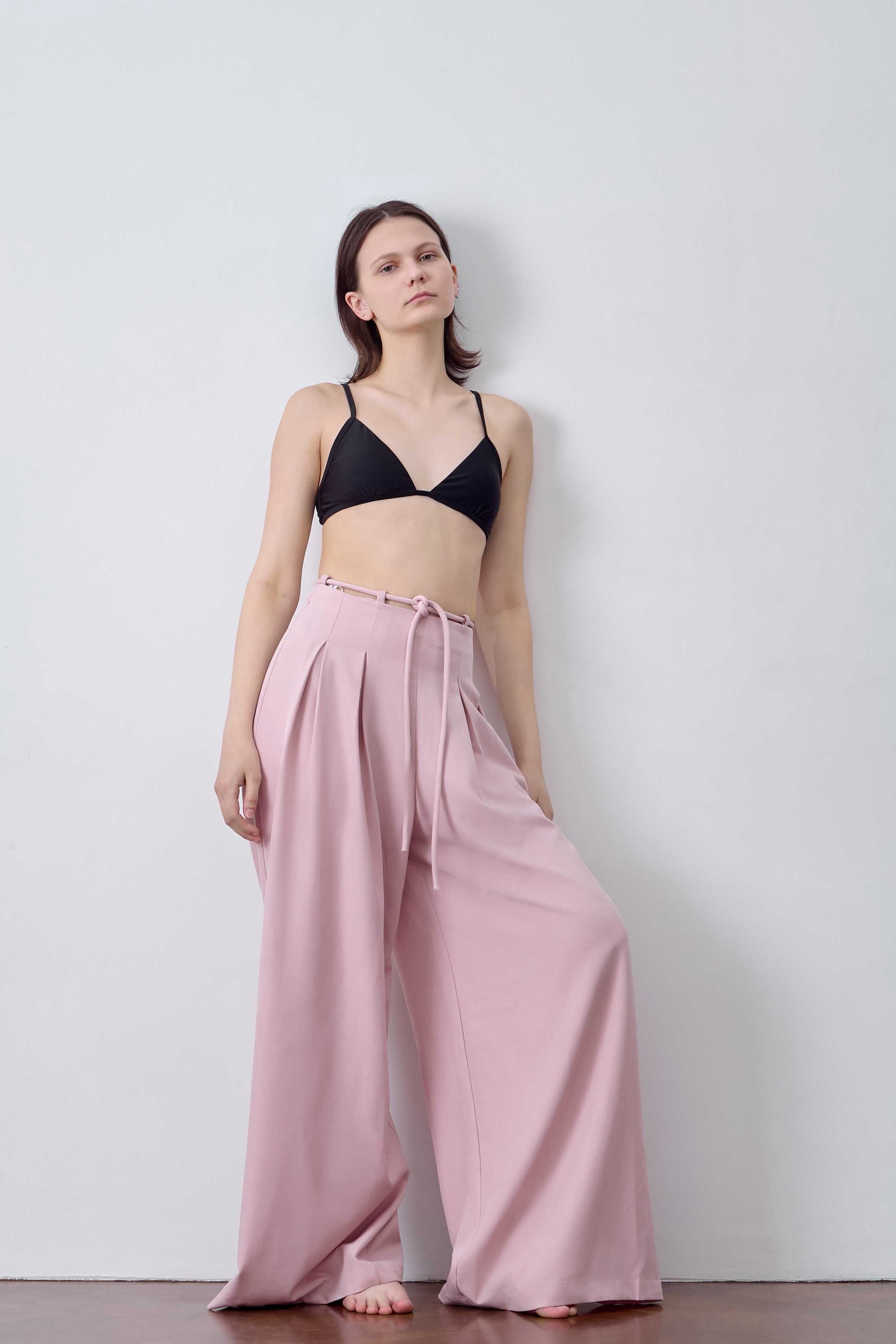 Модельные тесты для Карины. Модельные тесты в Москве. Фотограф Вика Паршина