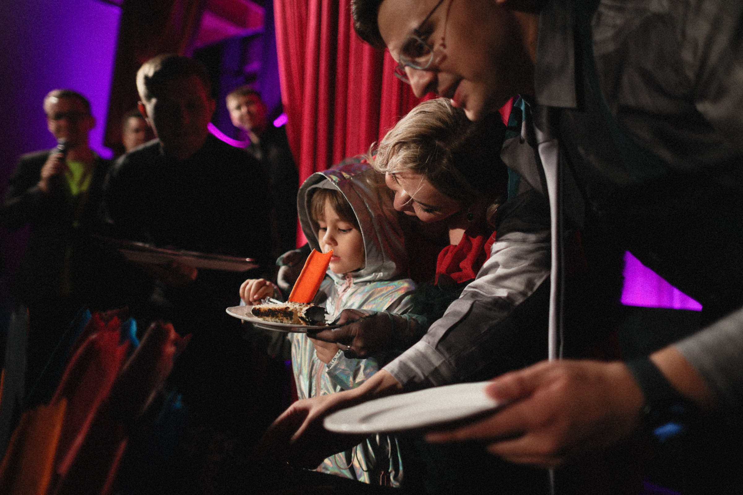 C*m inside • свадебная вечеринка. Свадебный и семейный фотограф Москва, Спб, Крым Игорь Сазонов