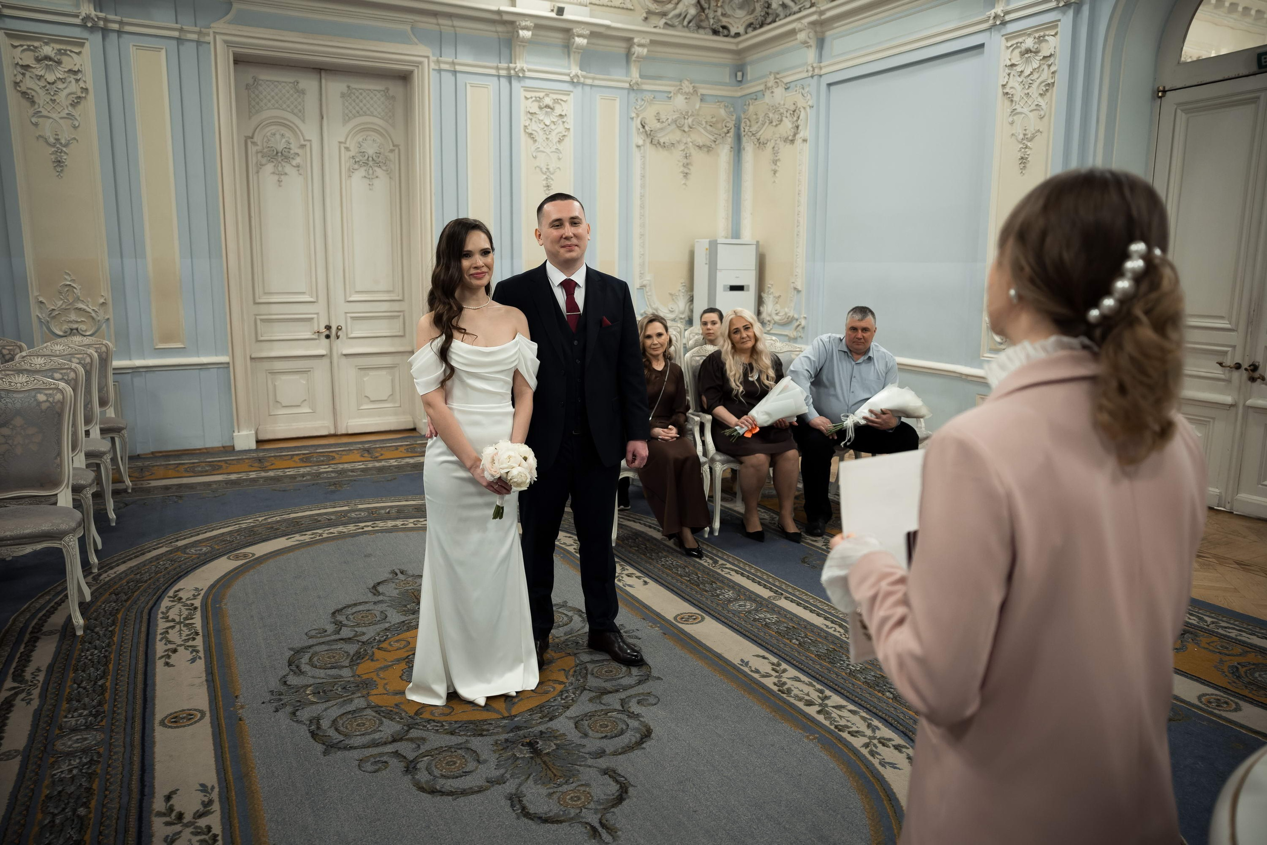 Свадебная фотосессия на Фурштатской. Свадебный фотограф Игорь Брундасов 8PHOTO на свадьбу венчание загс СПб