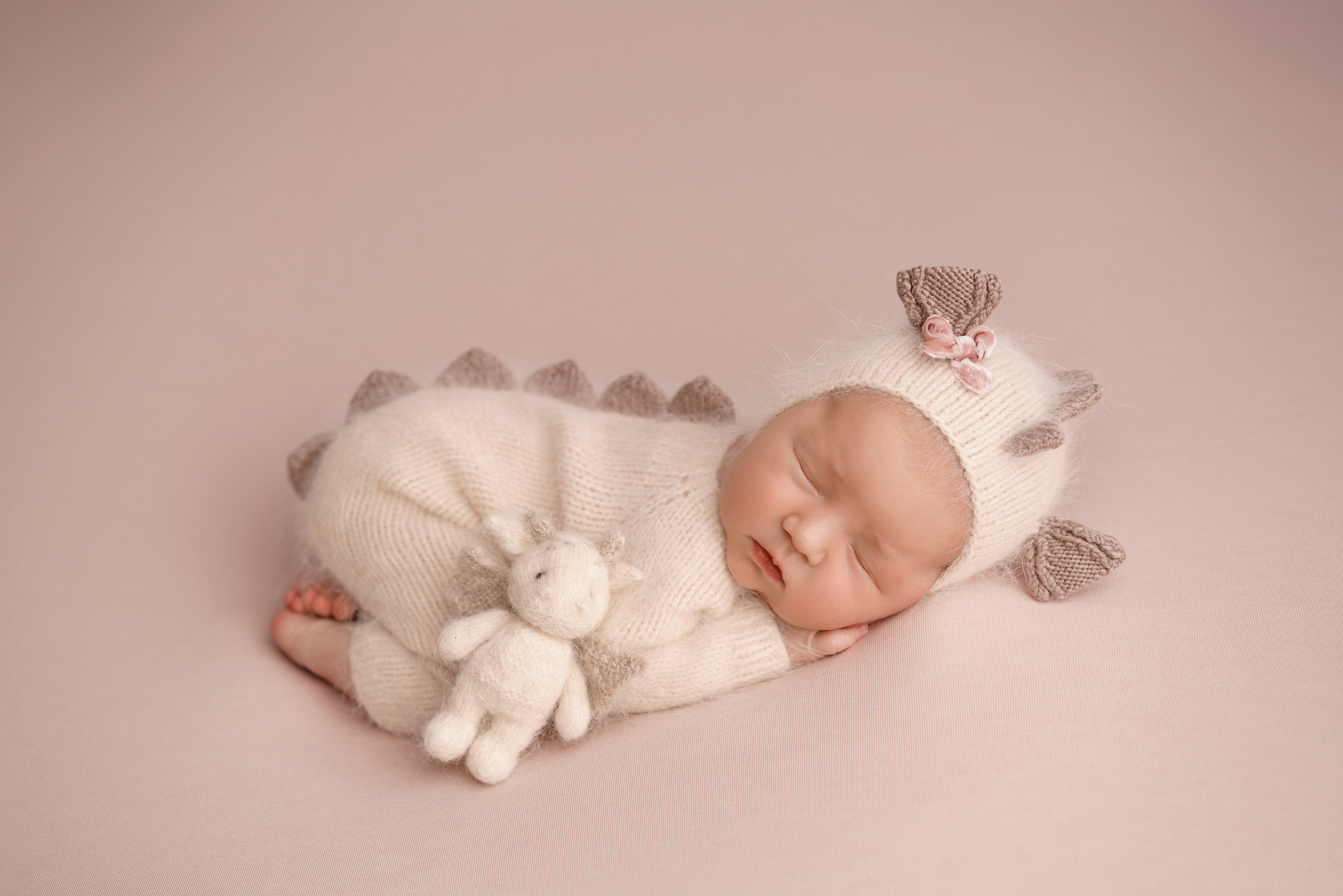 Фотосессия новорожденных | Галерея трогательных кадров малышей в стиле newborn. Фотосессия новорожденных в Москве и Московской области | Профессиональный фотограф newborn — Татьяна Иванова