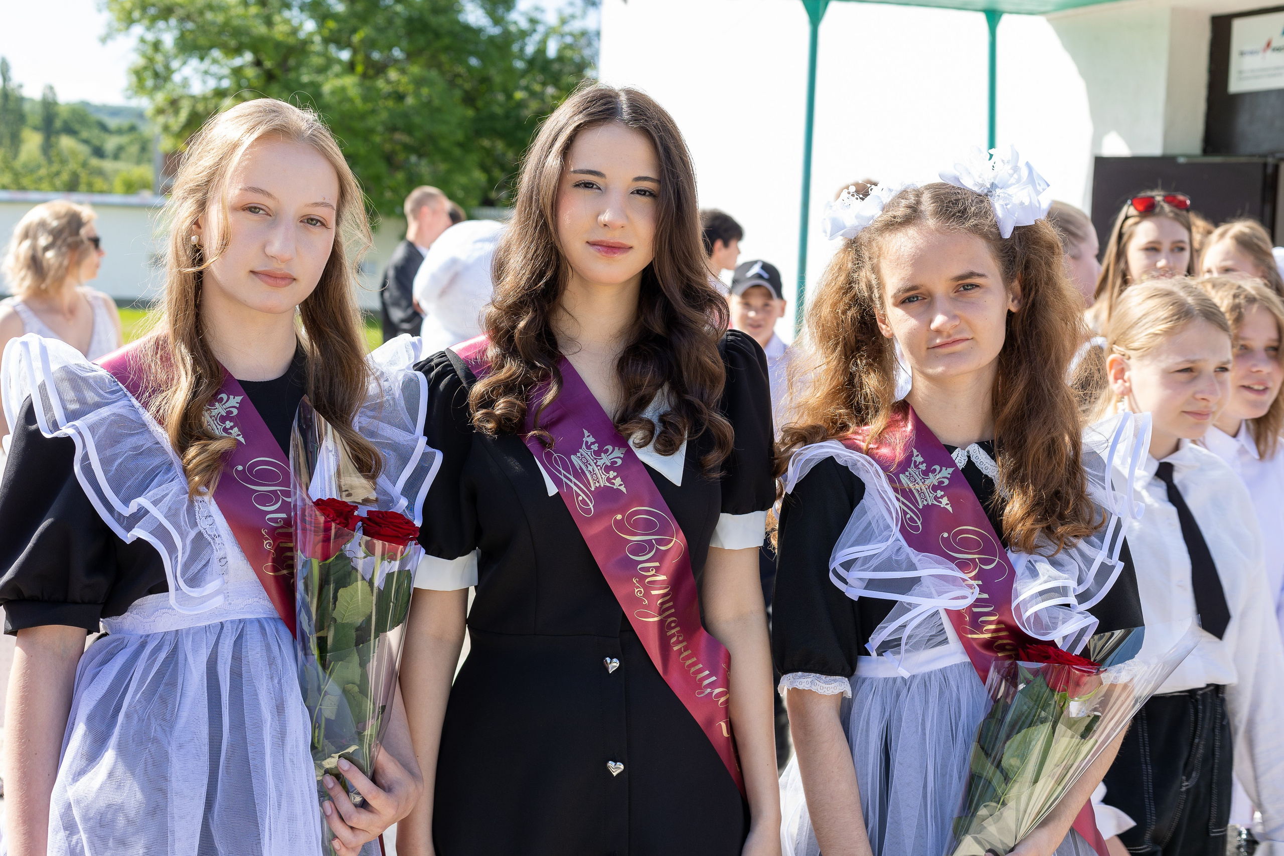 Последний звонок. Выпускные альбомы Майкоп, Краснодар Елена Золотарева