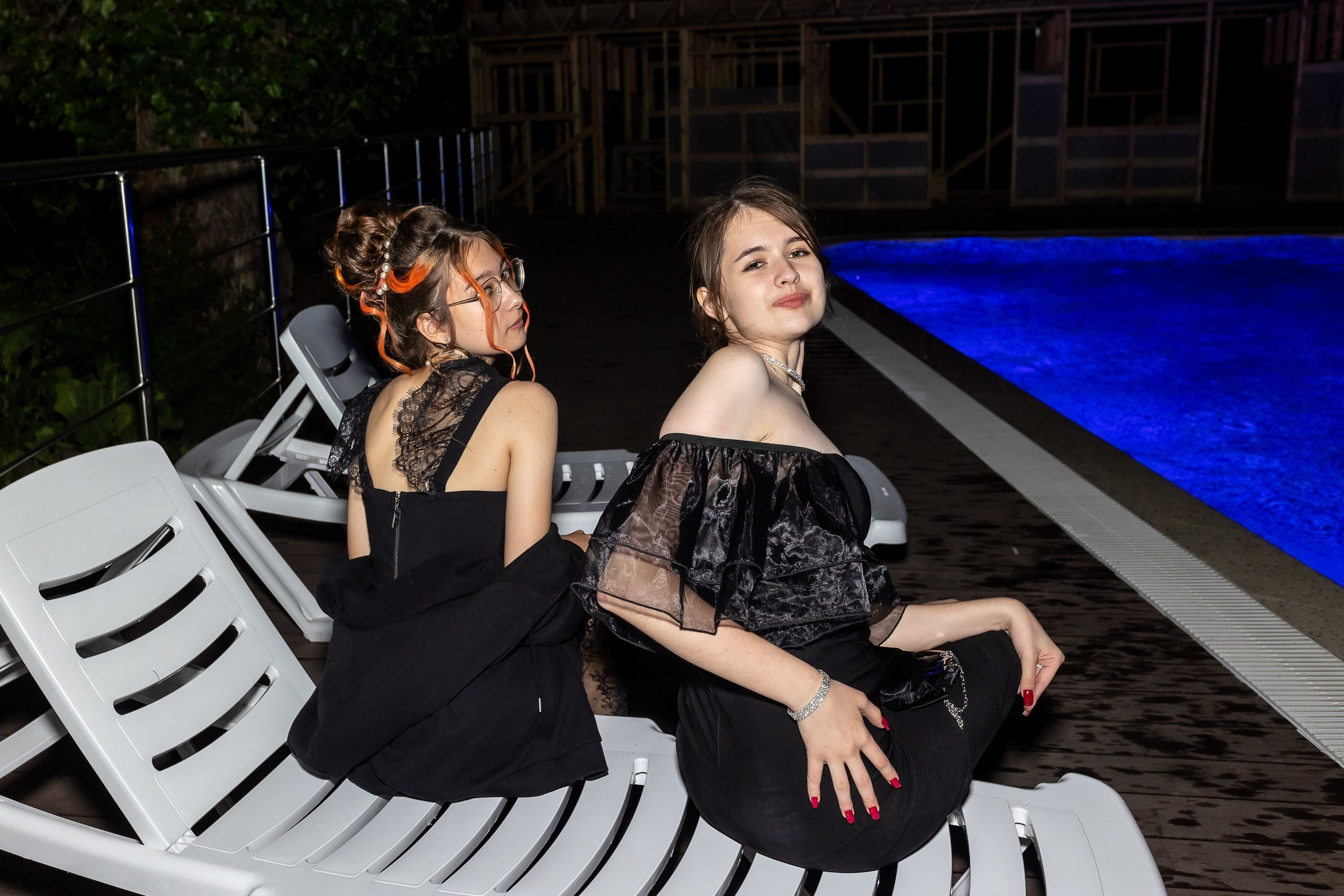 Вручение аттестата и выпускной вечер. Выпускные альбомы Майкоп, Краснодар Елена Золотарева