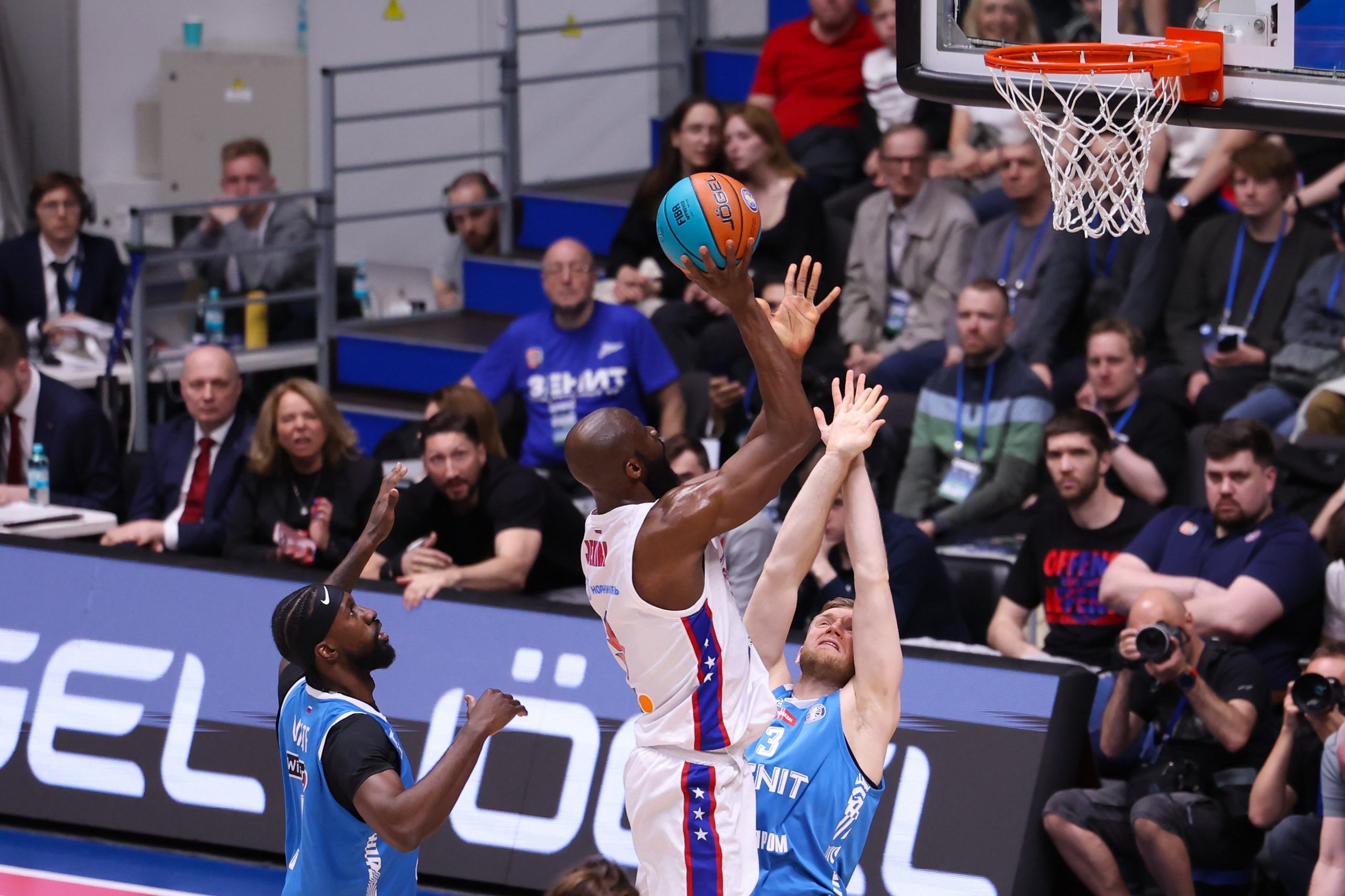 БК «Зенит» — ПБК «ЦСКА» финал ЕЛ ВТБ 5 игра 06.06.2025. Спортивный и репортажный фотограф Антон Тереханов