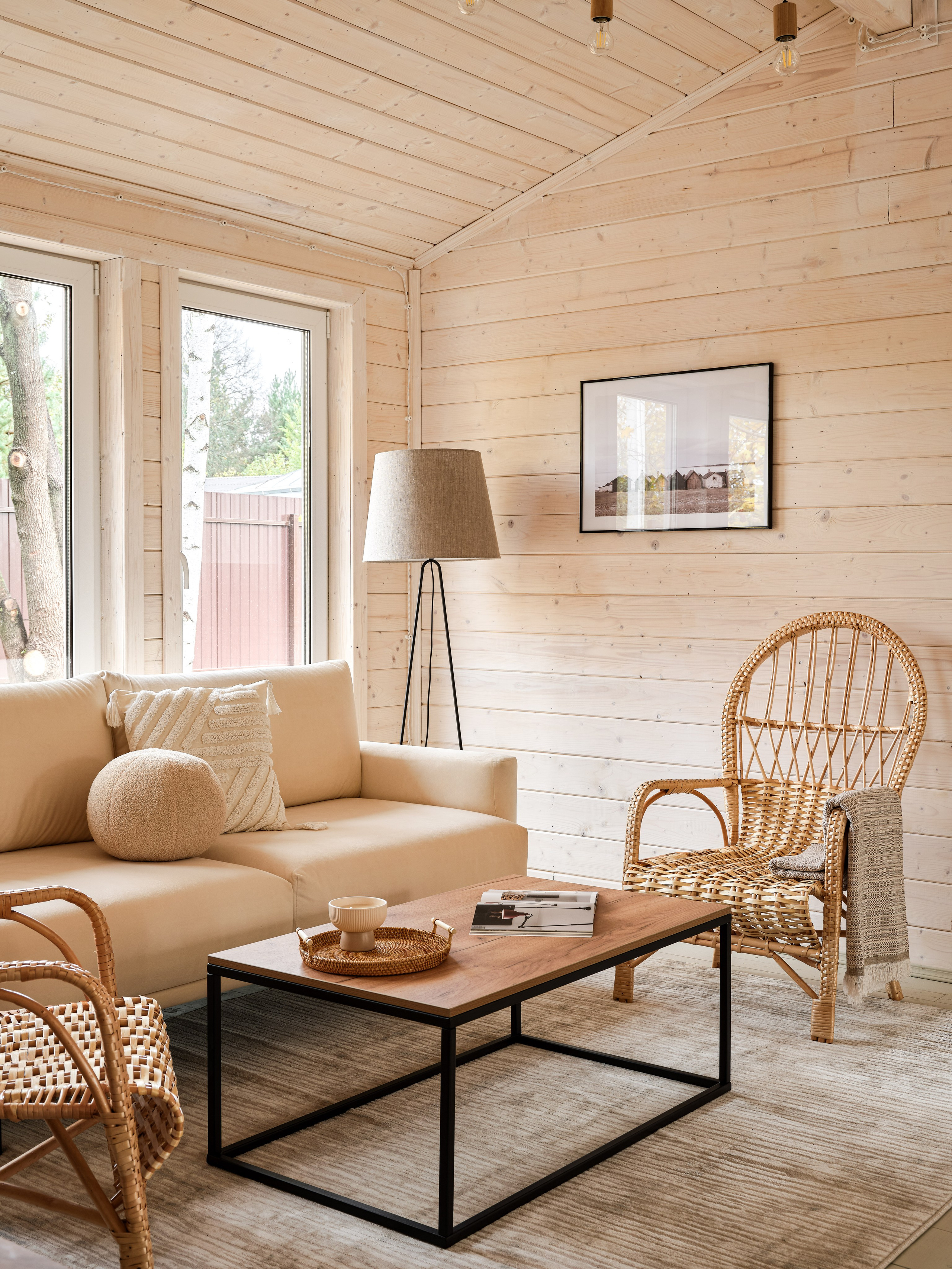 Уютный загородный дом в стиле барнхаус. Интерьерный фотограф Константин Пырьев