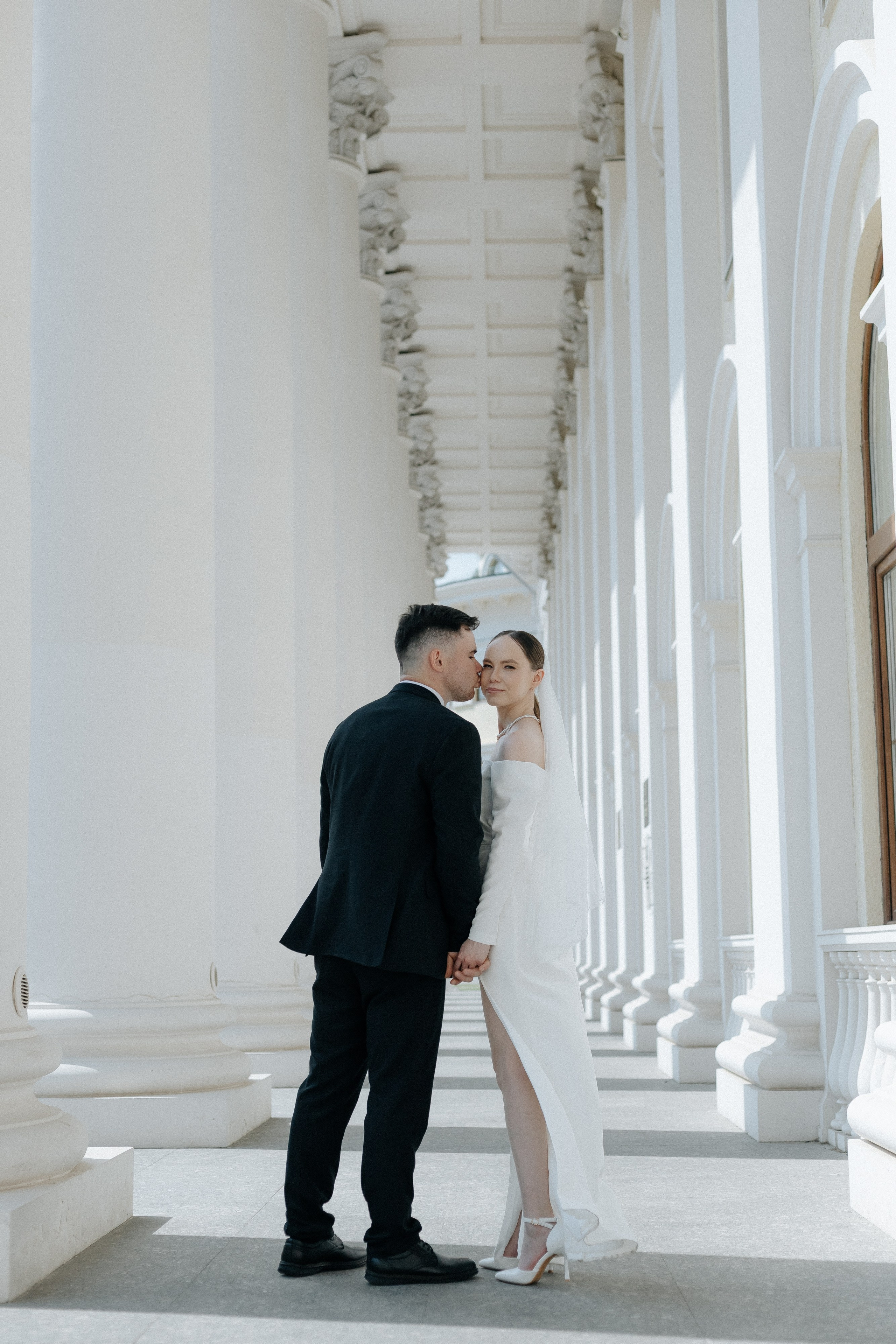 Свадебная прогулка в классическом стиле — Лиля и Влад. Свадебный фотограф в Нижнем Новгороде Генеральская Ира