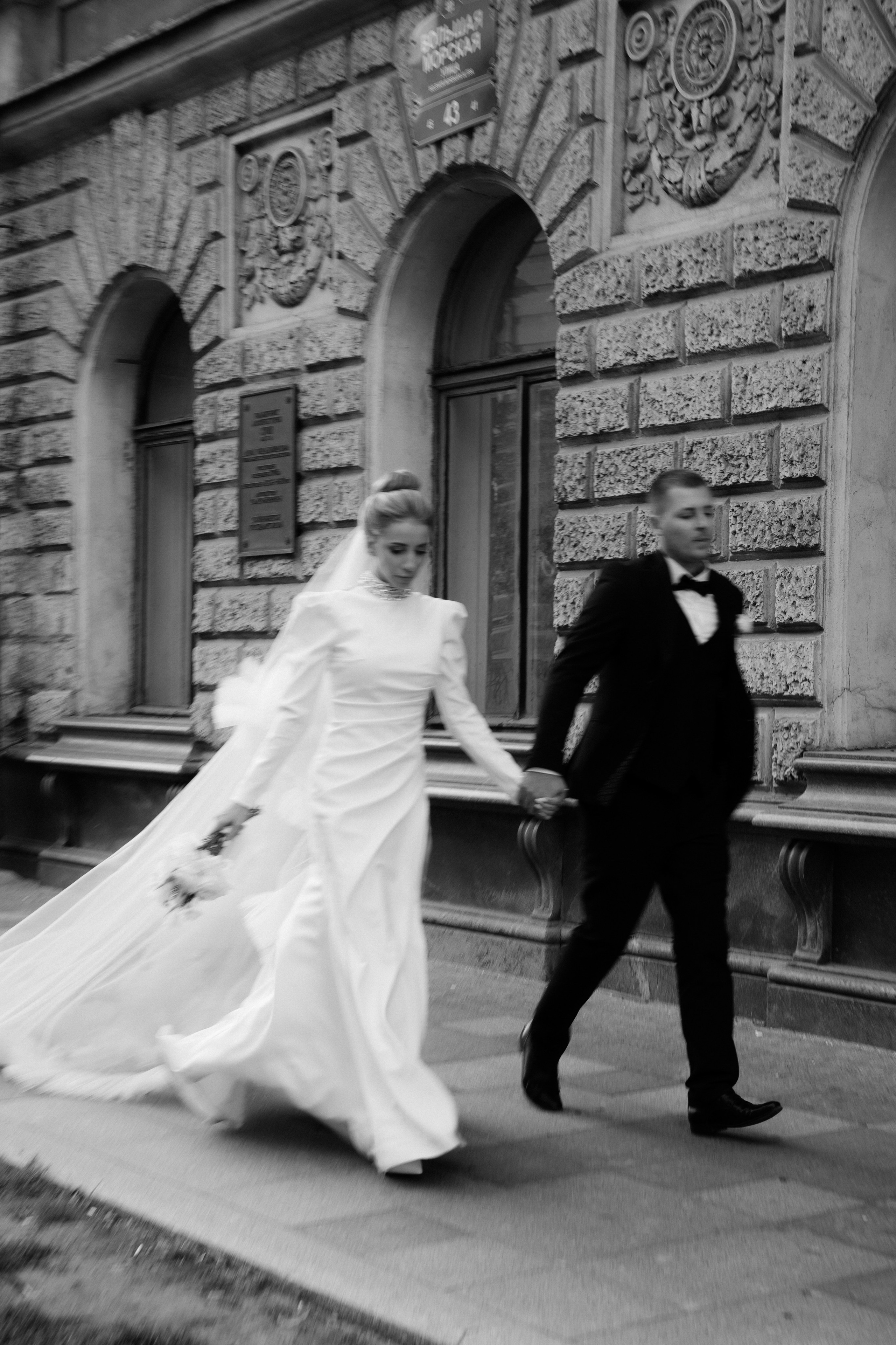 Однажды в летнем саду. Свадебный фотограф в Петербурге Таша Вайб