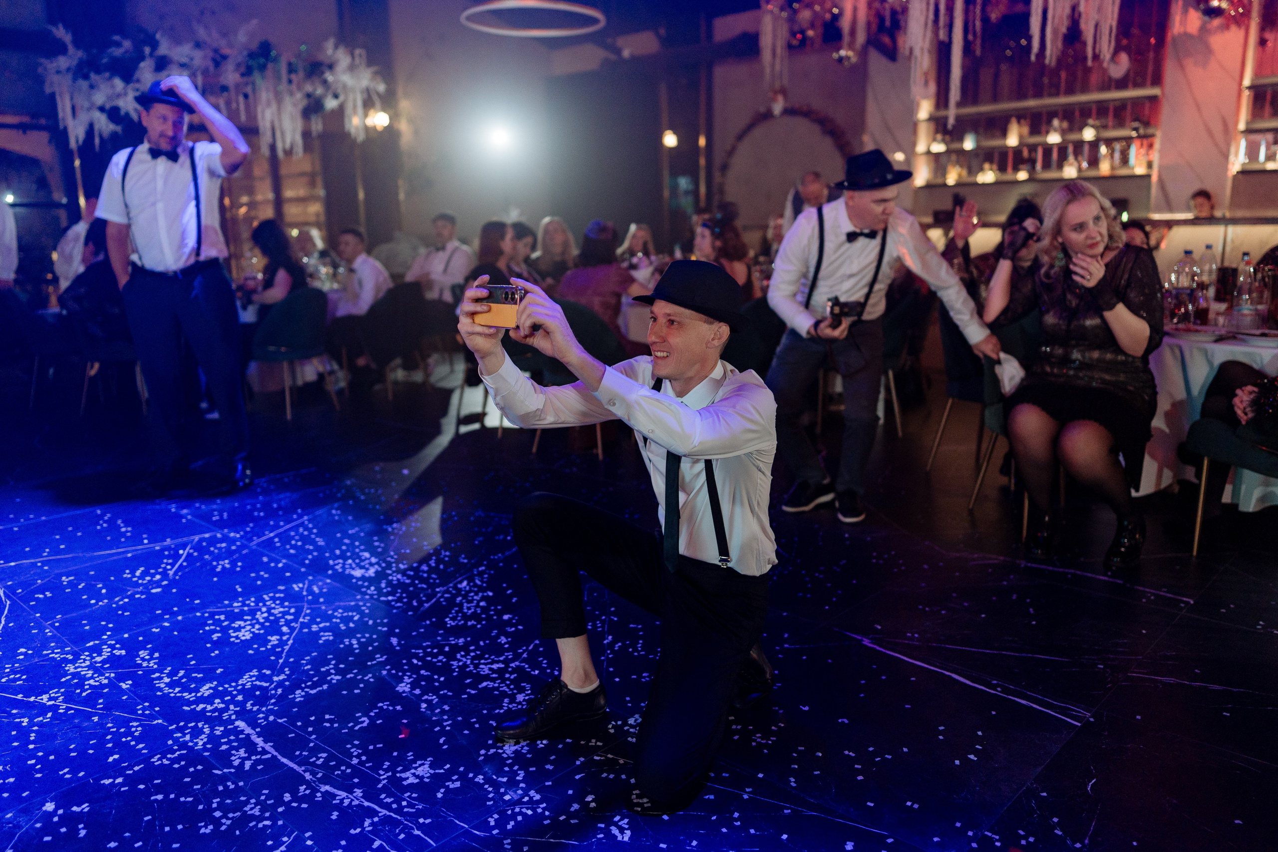 Альбион Тур