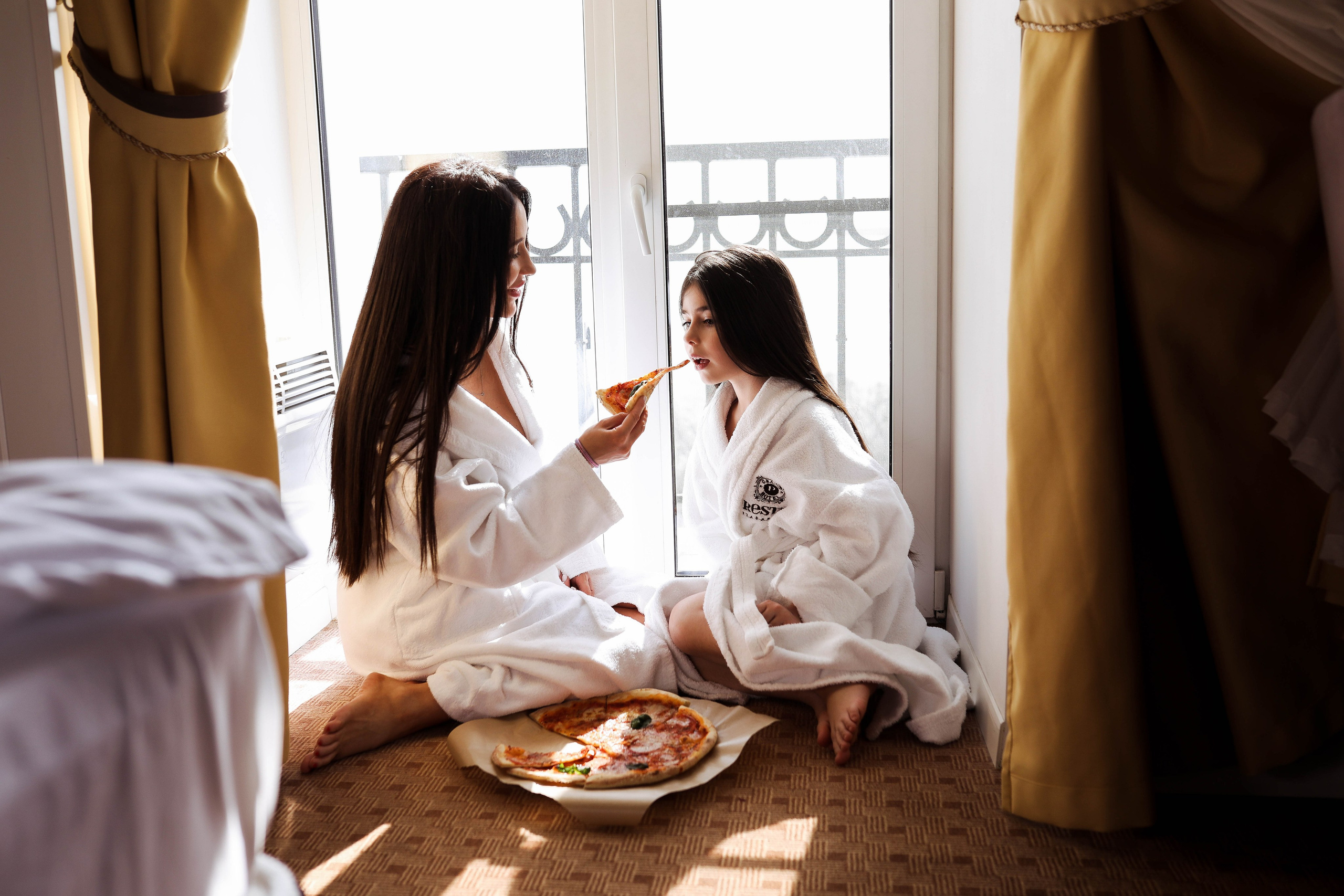 Мама и Дочка. ФОТОГРАФ ХАБАРОВСК АНАСТАСИЯ РАЧЕНКОВА