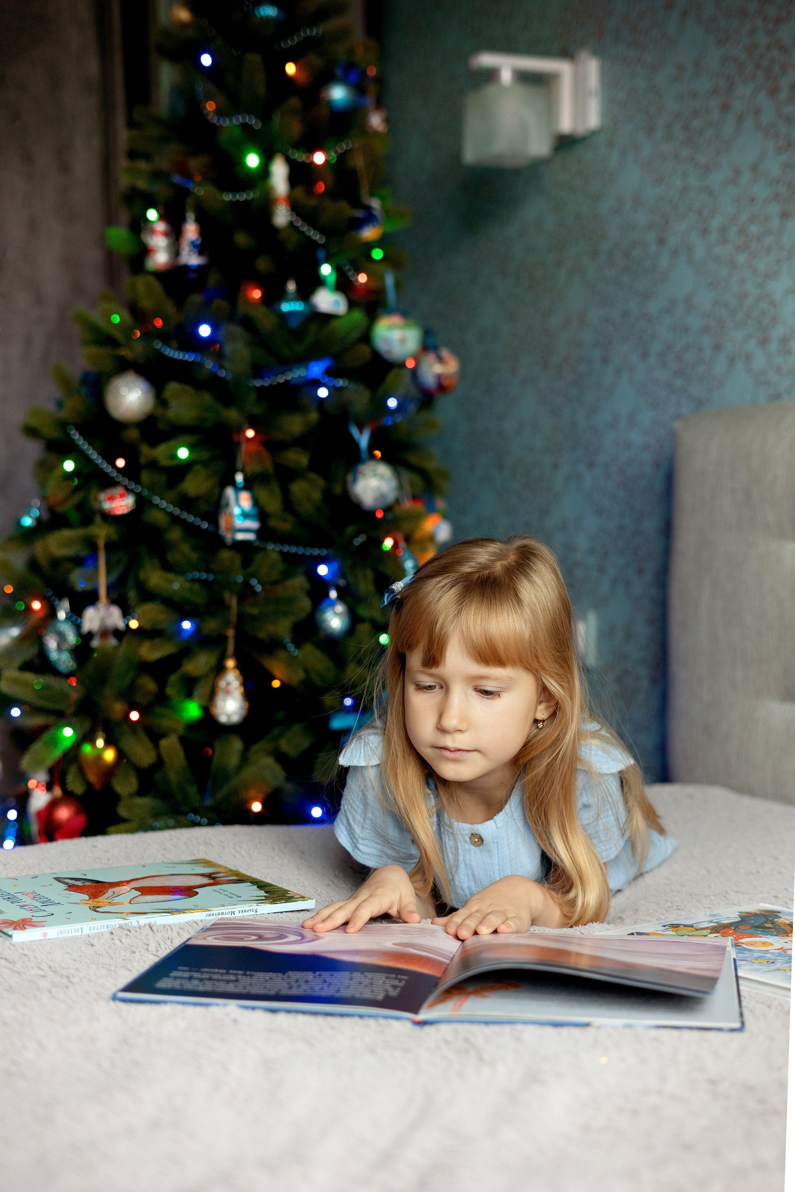 Новогодняя домашняя фотосессия (комната в квартире 14 кв.м). Семейный и детский фотограф в Москве Екатерина Офицерова