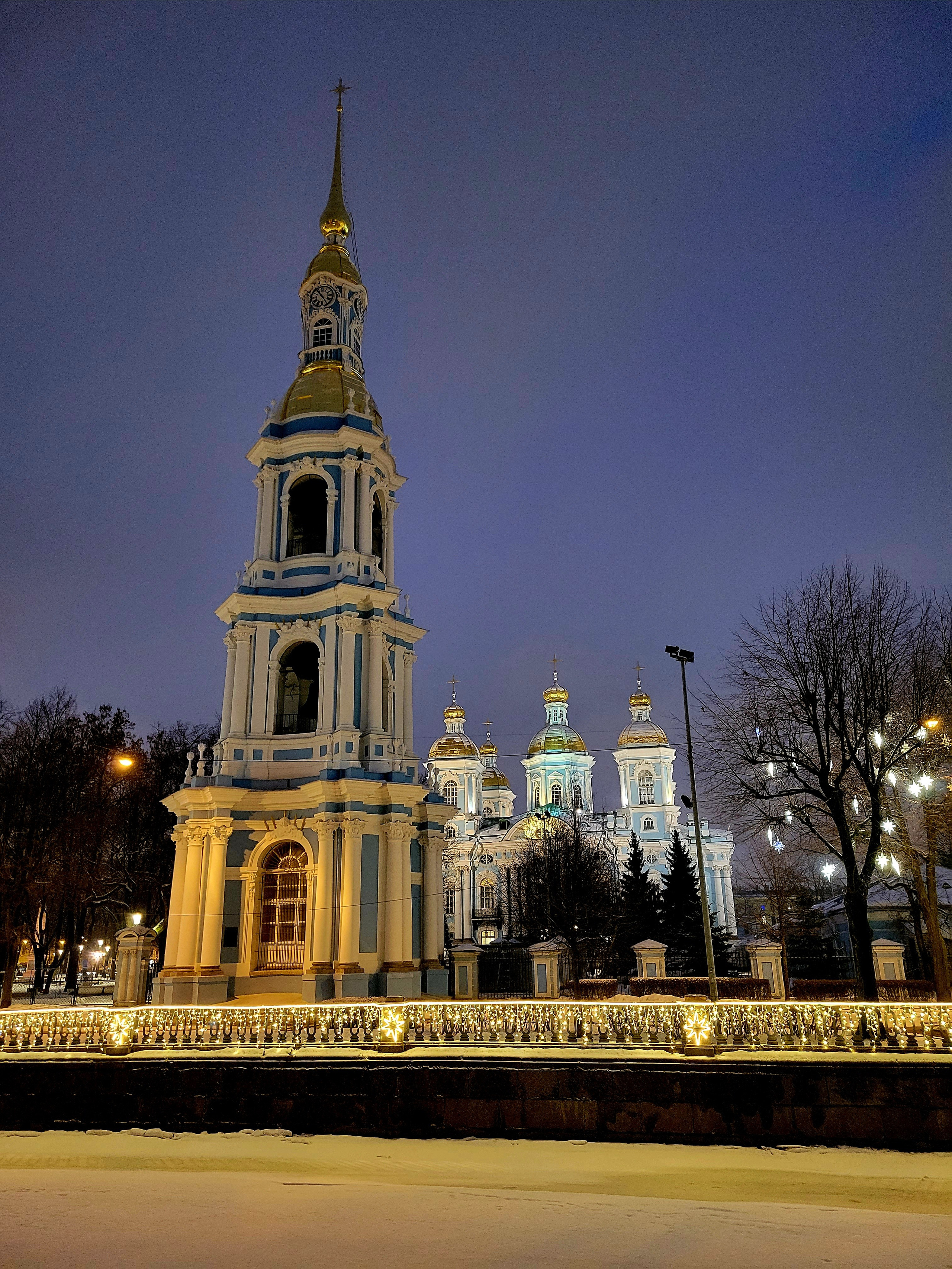 Семимостье и собор и без базара прекрасны