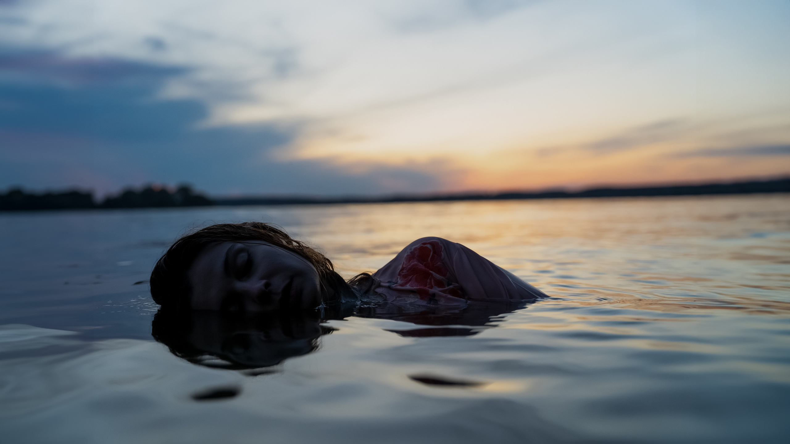 Закатное озеро — Мария. Арт и семейный фотограф/видеограф Алексей Симкин