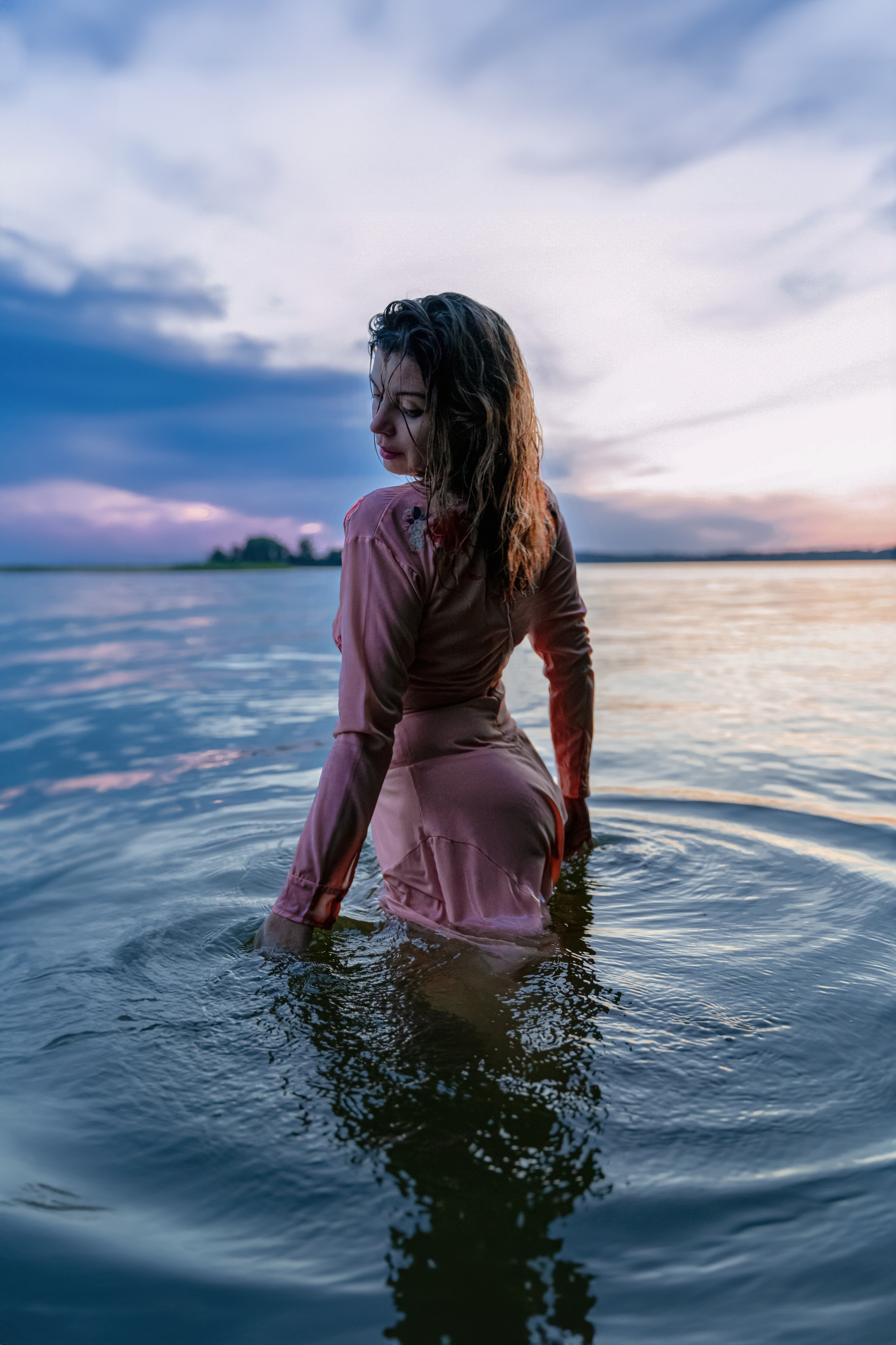 Закатное озеро — Мария. Арт и семейный фотограф/видеограф Алексей Симкин