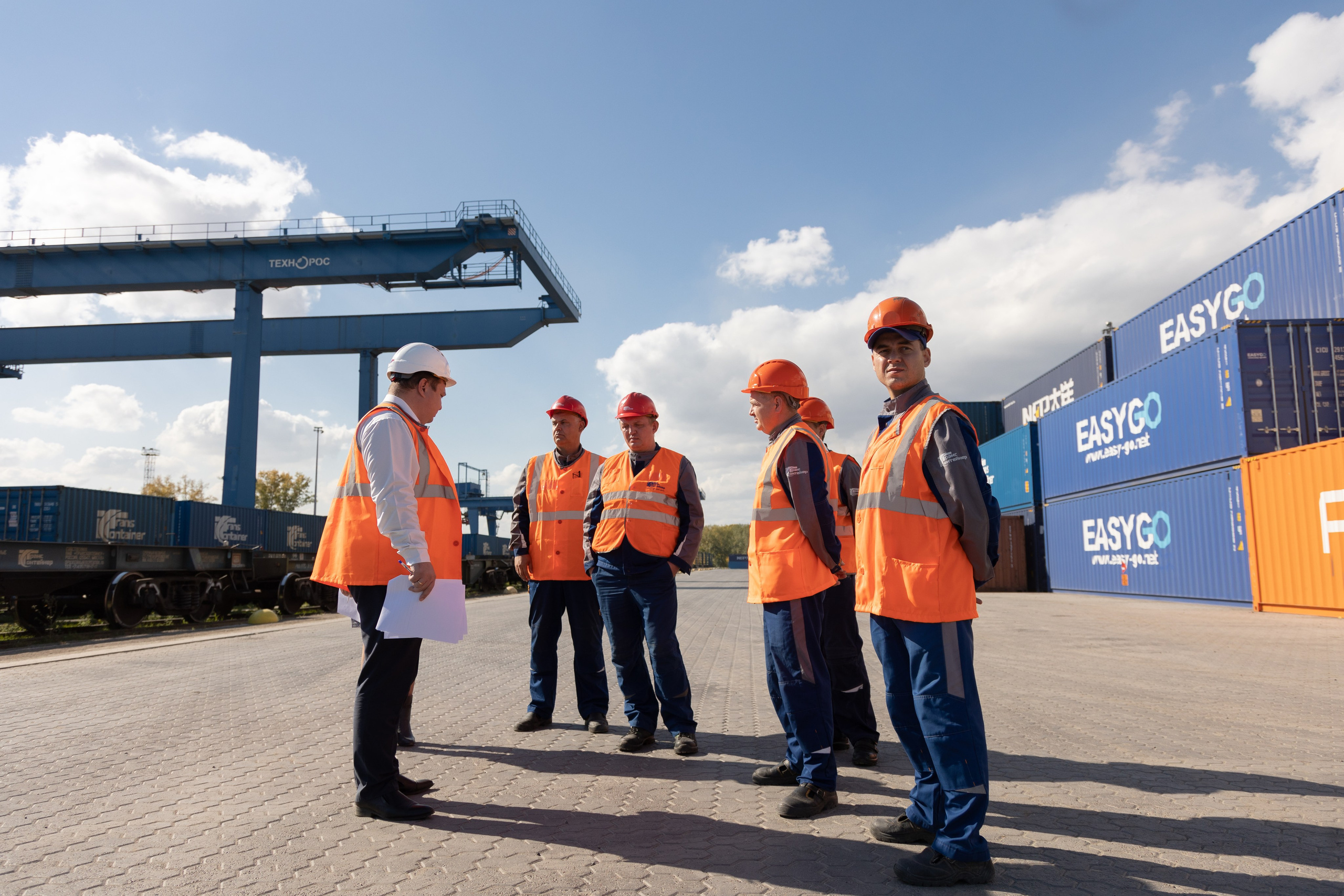 ТрансКонтейнер. Фотограф свадебный семейный в Красноярске Шукшина Наталья