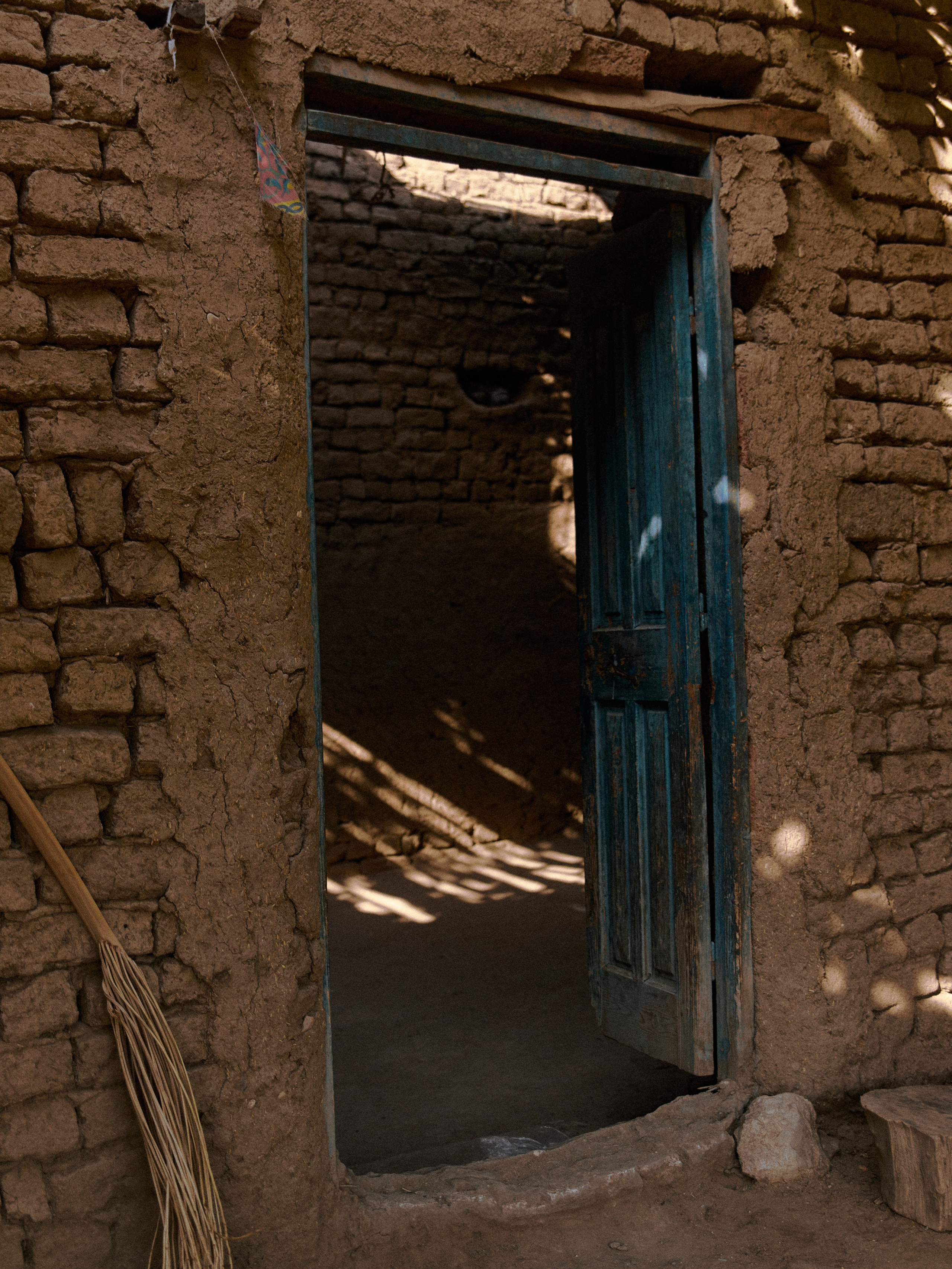 Другое 2. Jorgis Talè — photographer, kind person, teacher of arts and other mag