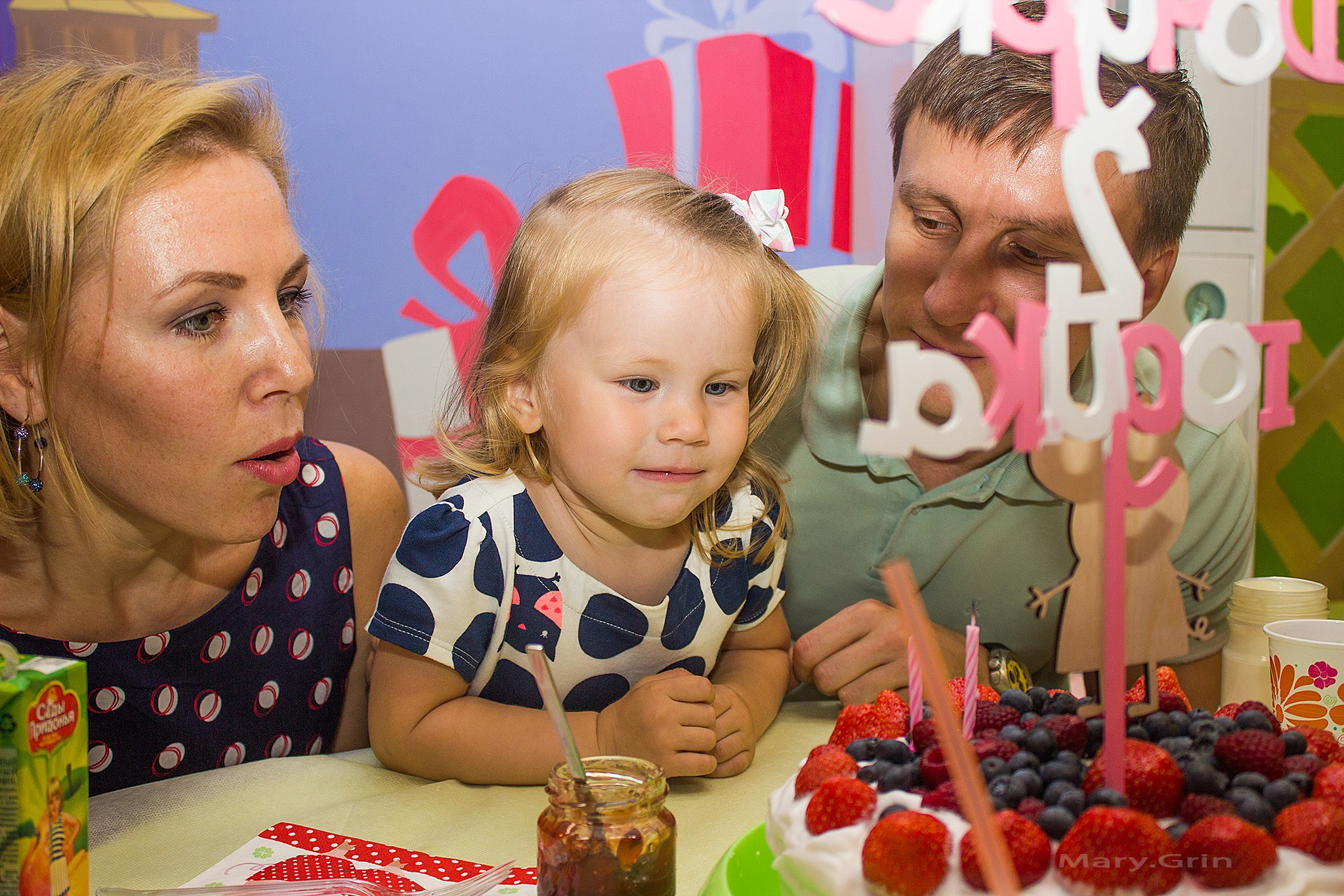 День рождения в стиле свинки Пеппа в Изумрудном городе. Детский и семейный фотограф, фотограф мероприятий Нижний Новгород