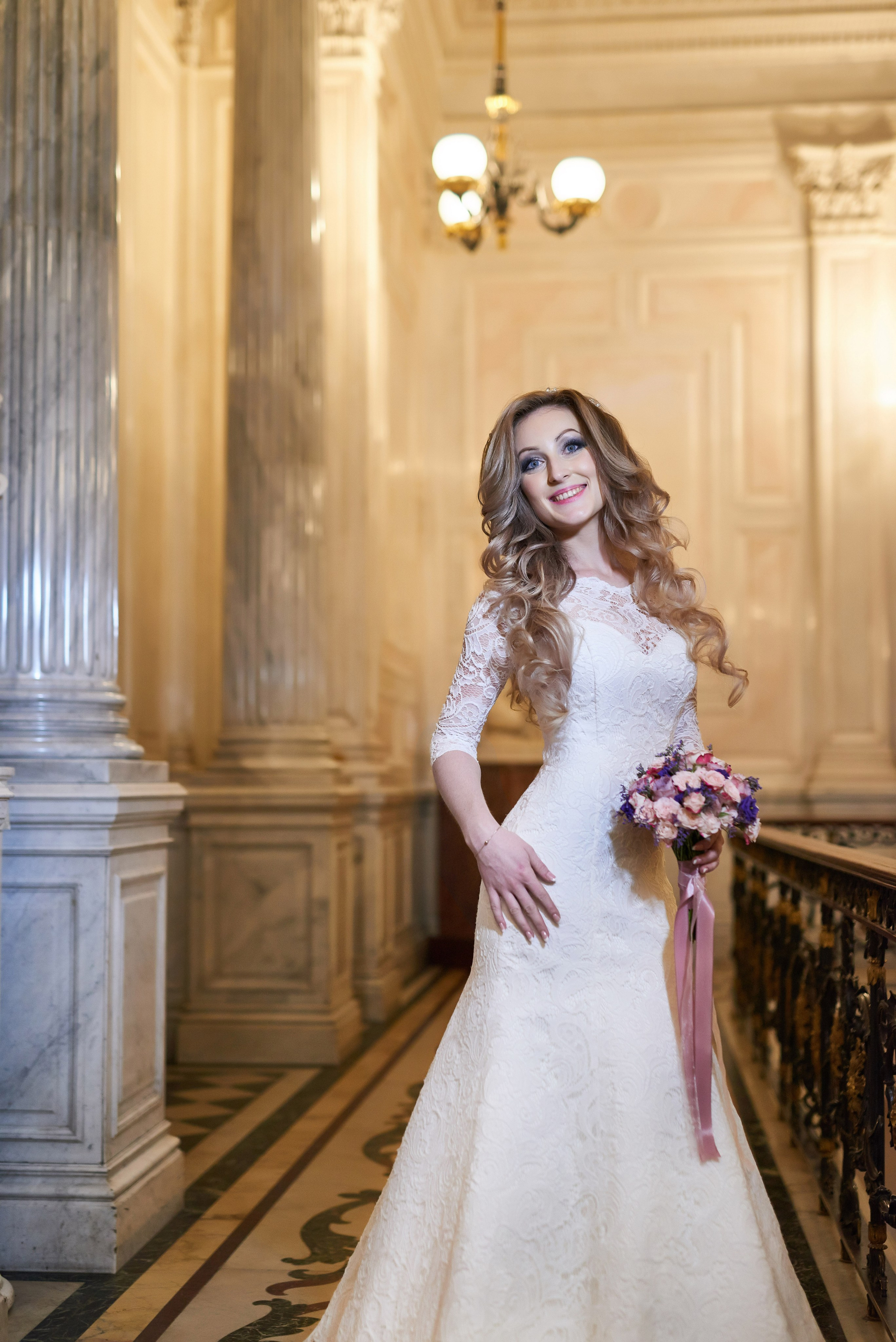 Илона и Андрей (фотосессия в ночном Эрмитаже). Портретный, семейный и свадебный фотограф в Санкт-Петербурге и в Пушкине Ширяев Денис